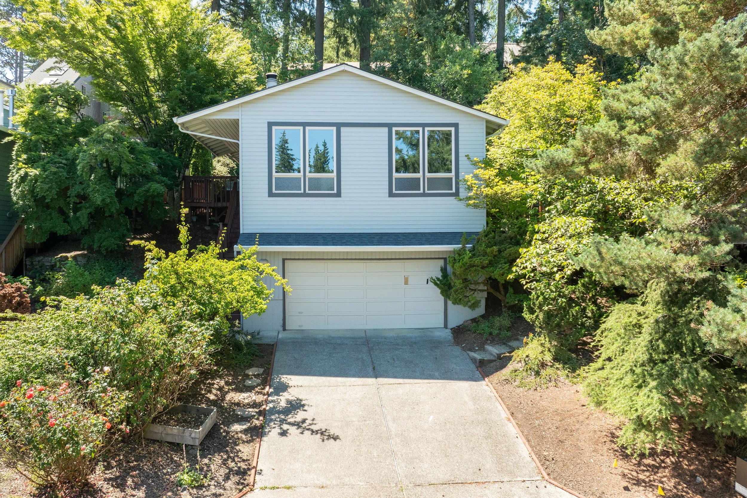 4246 SW Vesta Street