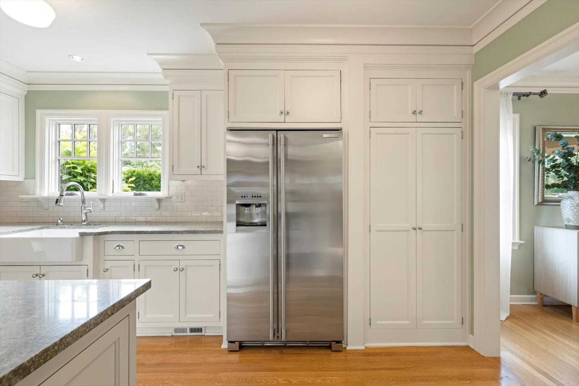 20-2726 NE 12th Ave-20.jpg
