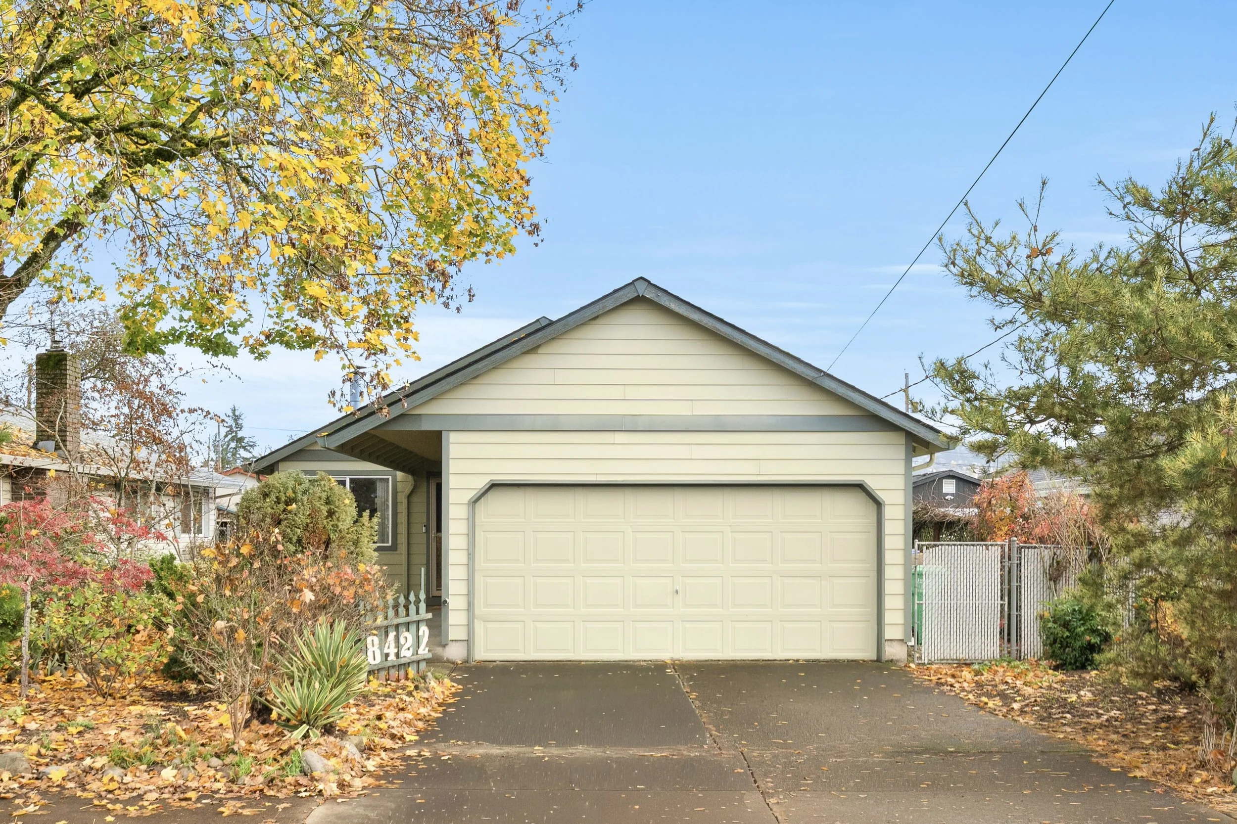 8422 SE 65th Avenue