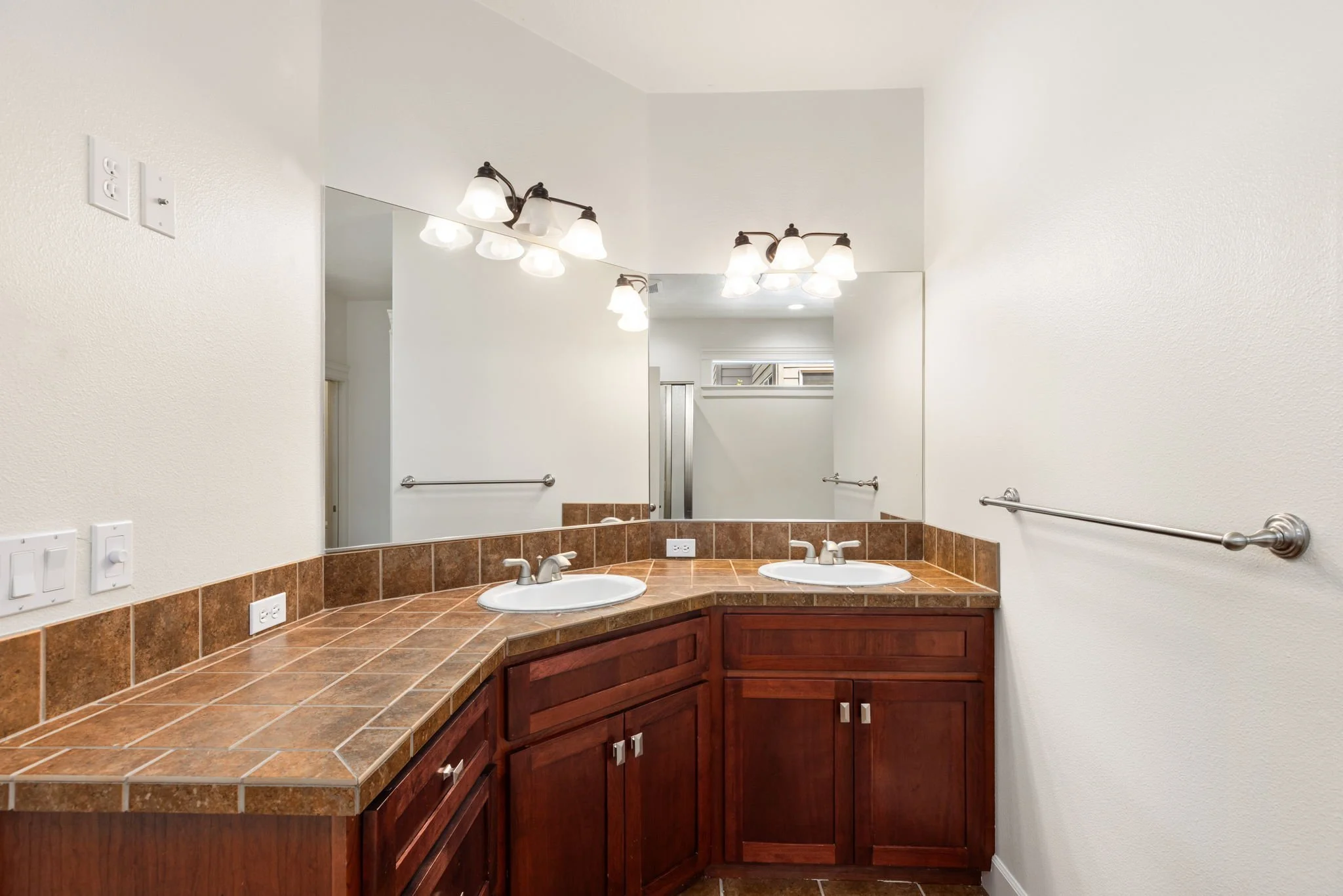 26-web-or-mls--41.jpg