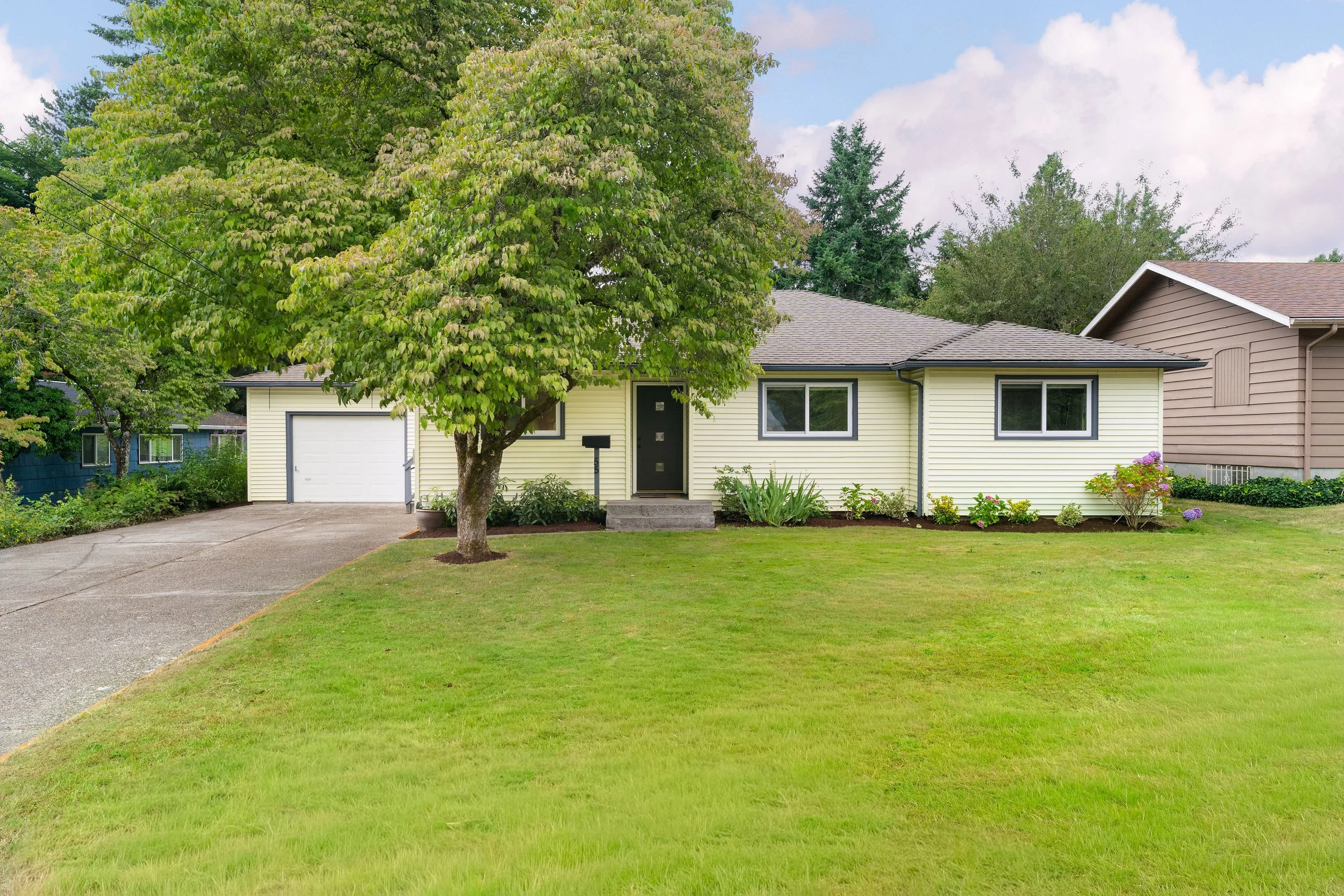 55 NW Sleret Avenue