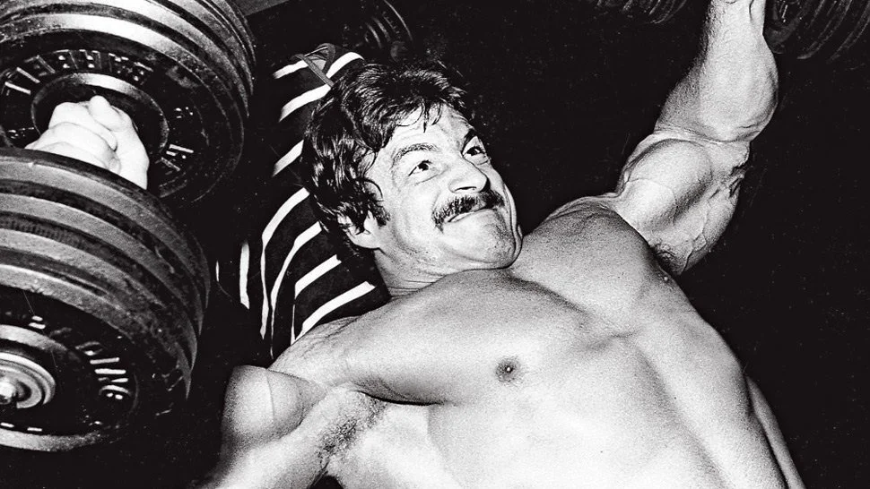 Mike Mentzer's Style High Intensity Training with the EZMUSCLE Method