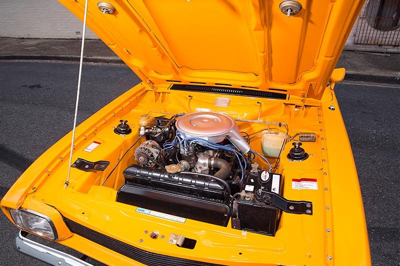 capri-engine-bay.jpg