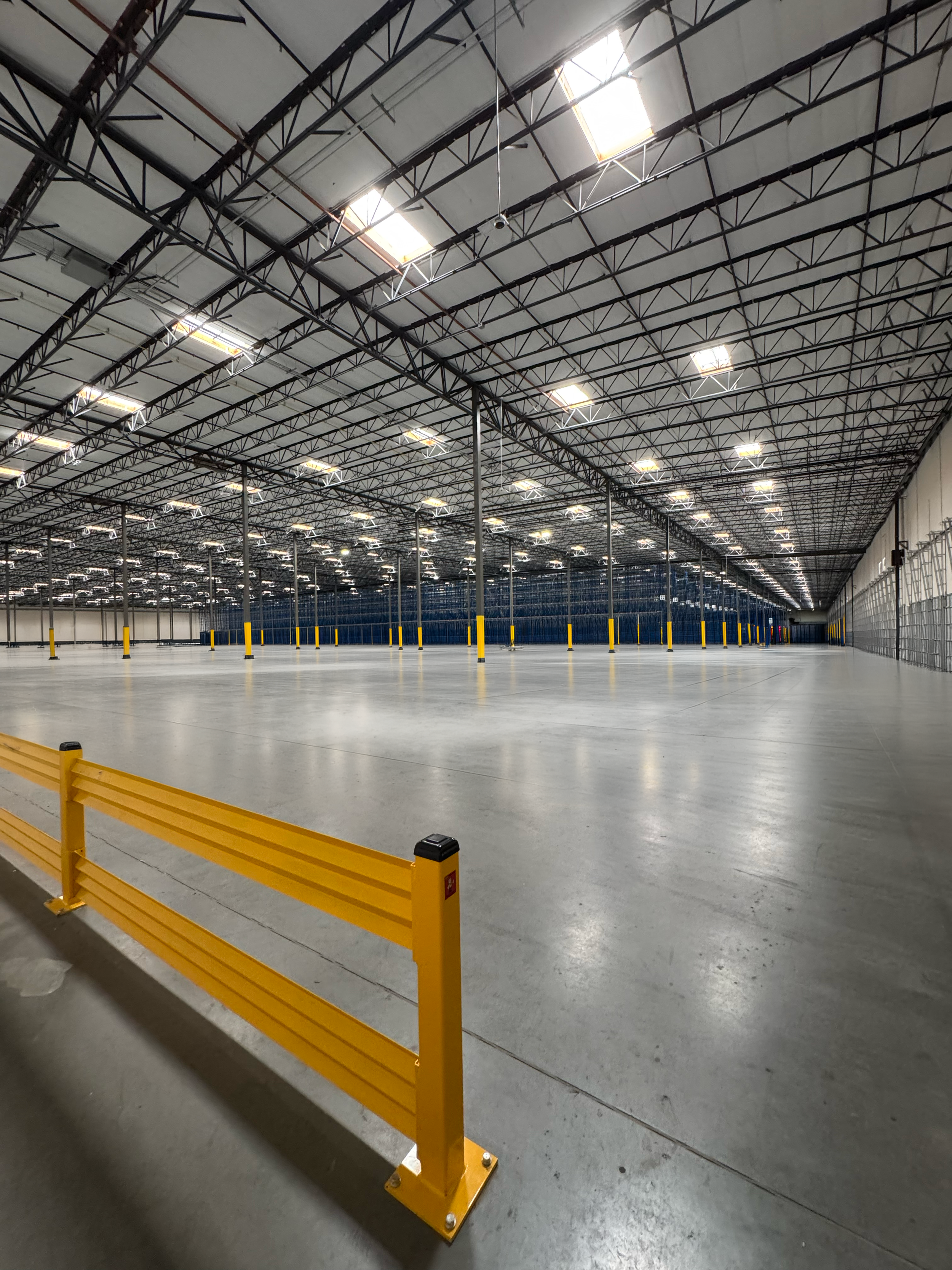 Hero Industrial space 2.png