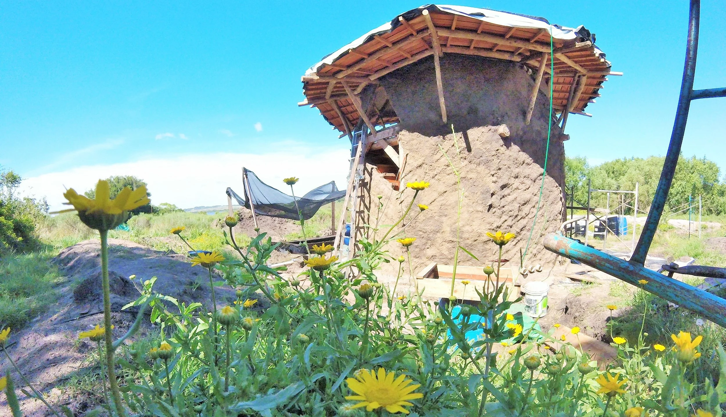 How I built a mud house in Uruguay