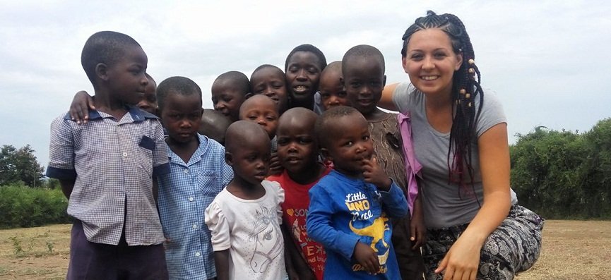 Village in Kenya - volunteering in the school of 12 students