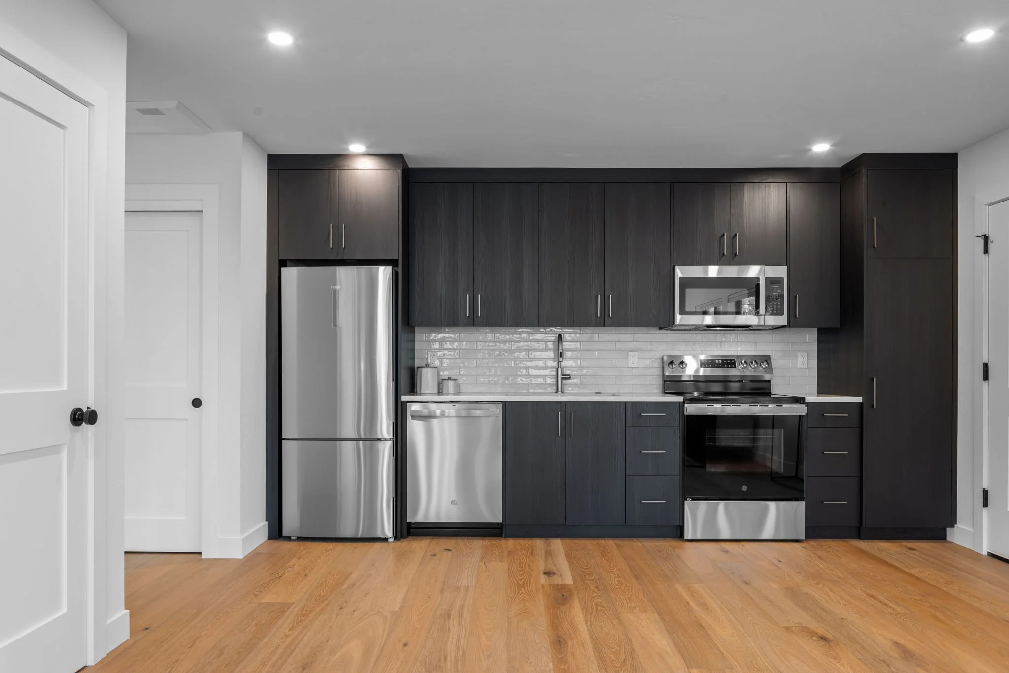 Elgin Ave Home & ADU - ADU Kitchen
