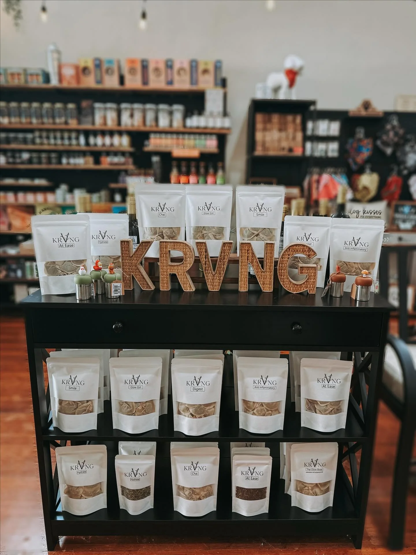 We have the TEA! Warmest welcome to our newest vendor, @krvngtea 🖤

#tea #herbaltea #teavendor #shoplocal #shopsmall #vendormall #artisanmarketplace #supportlocal #supportsmallbusiness