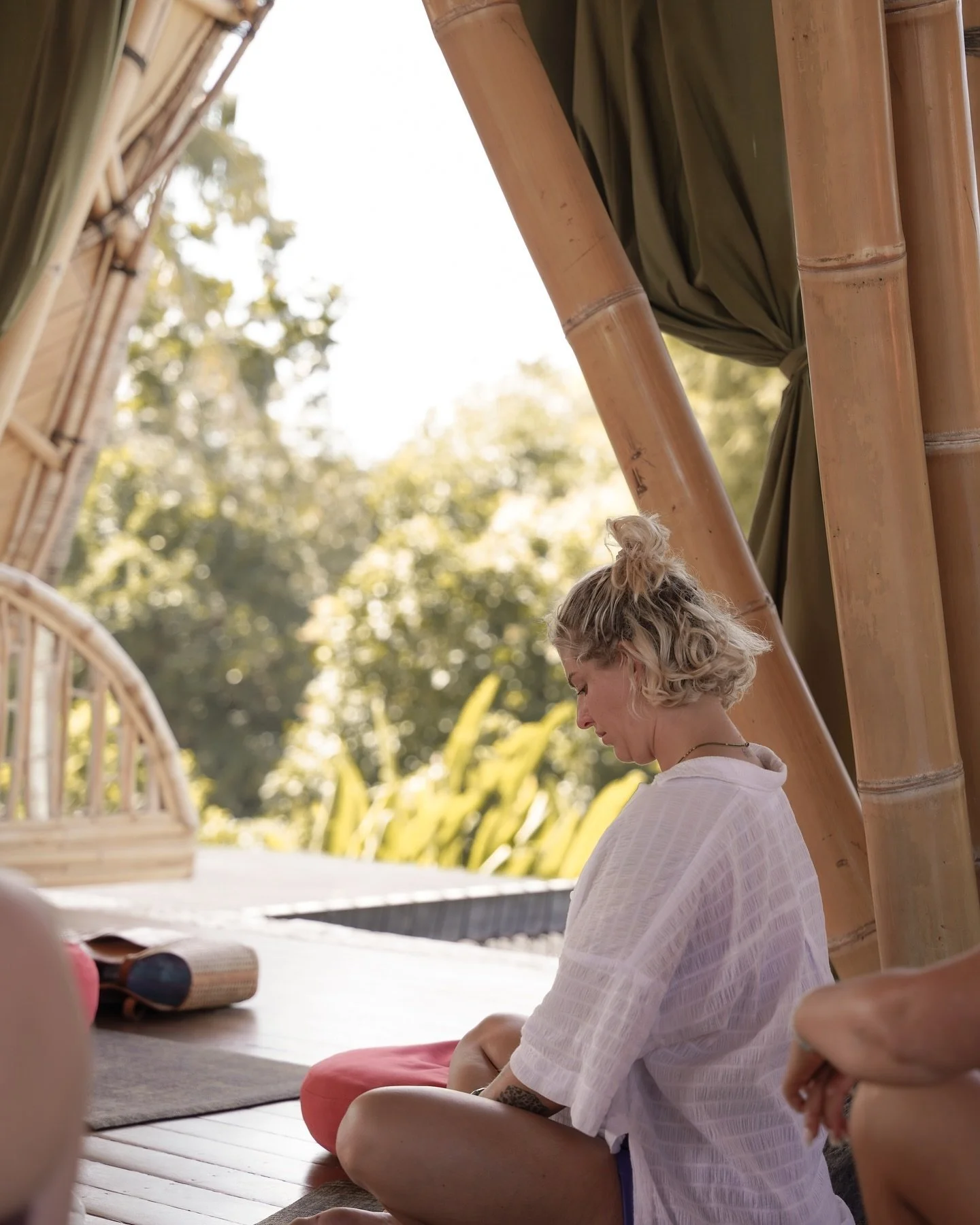 Bloom in Bali Yoga Retreat 🌸 with @namastarryn 
#travelphotography #yogaretreat #retreatphotography