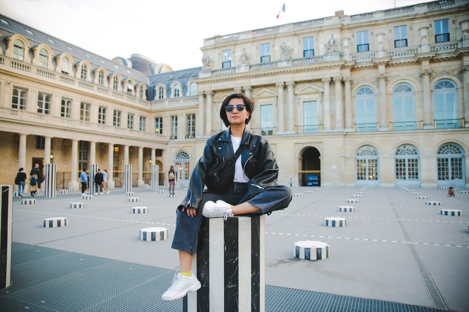 LMV in Paris 05.jpeg