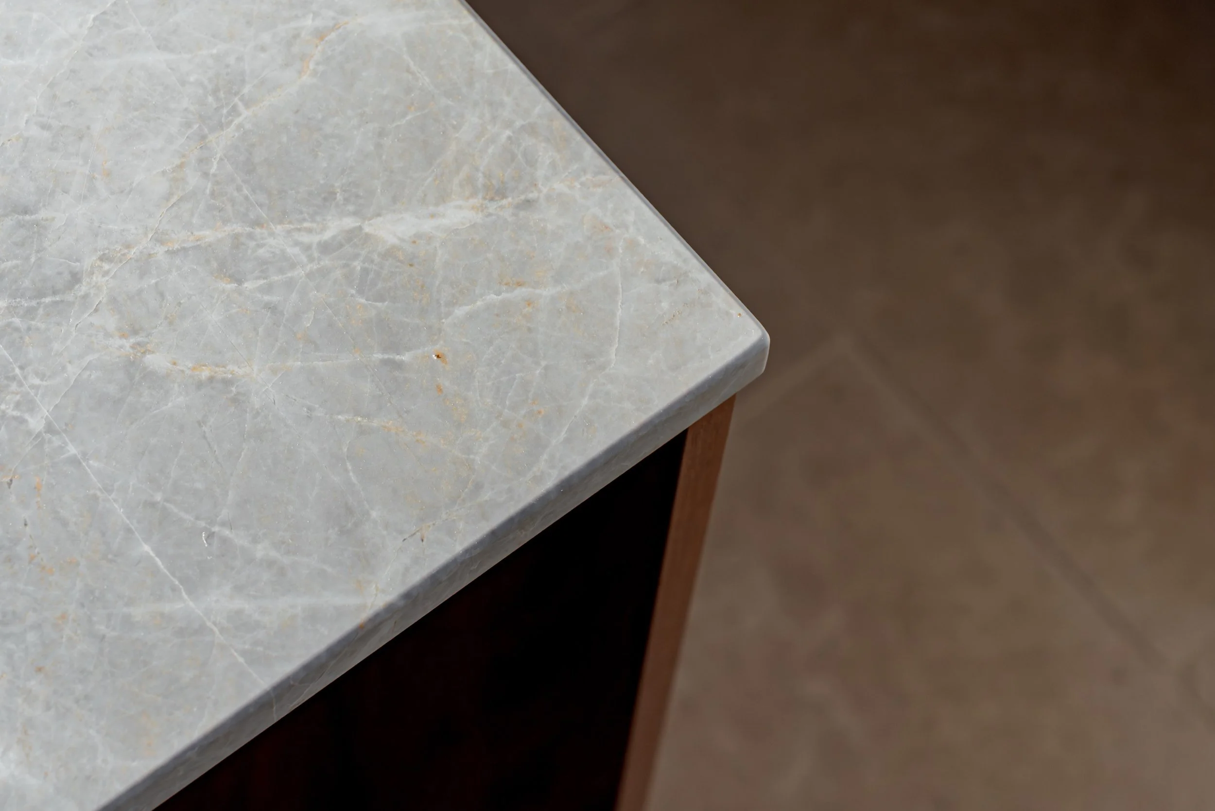 Myponga Beach | details ✔️

@avcreations.au 📸
@ply_architecture 
.#building #renovation #kitchen #stone