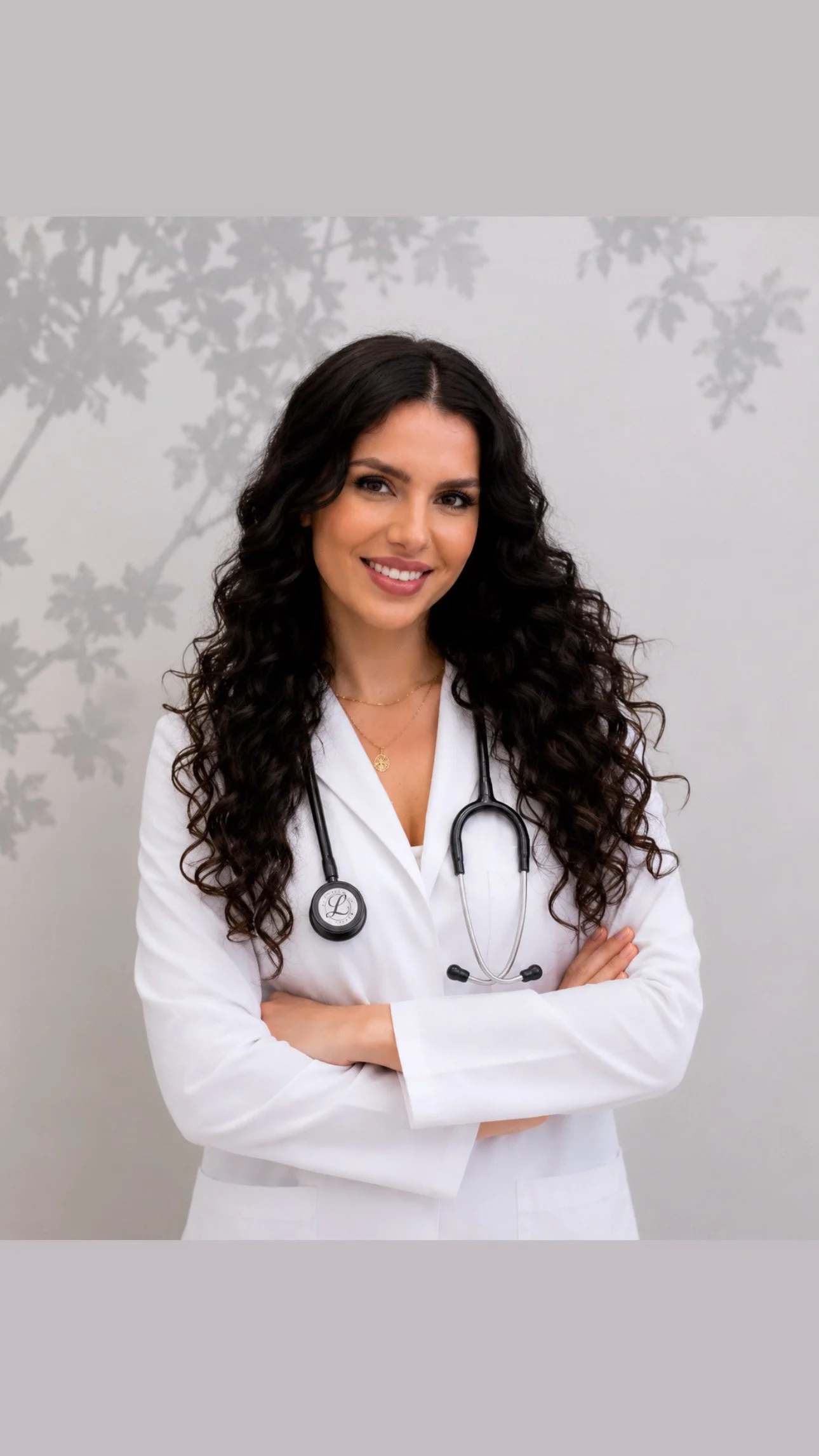 Dr. Mirenxa Shallas