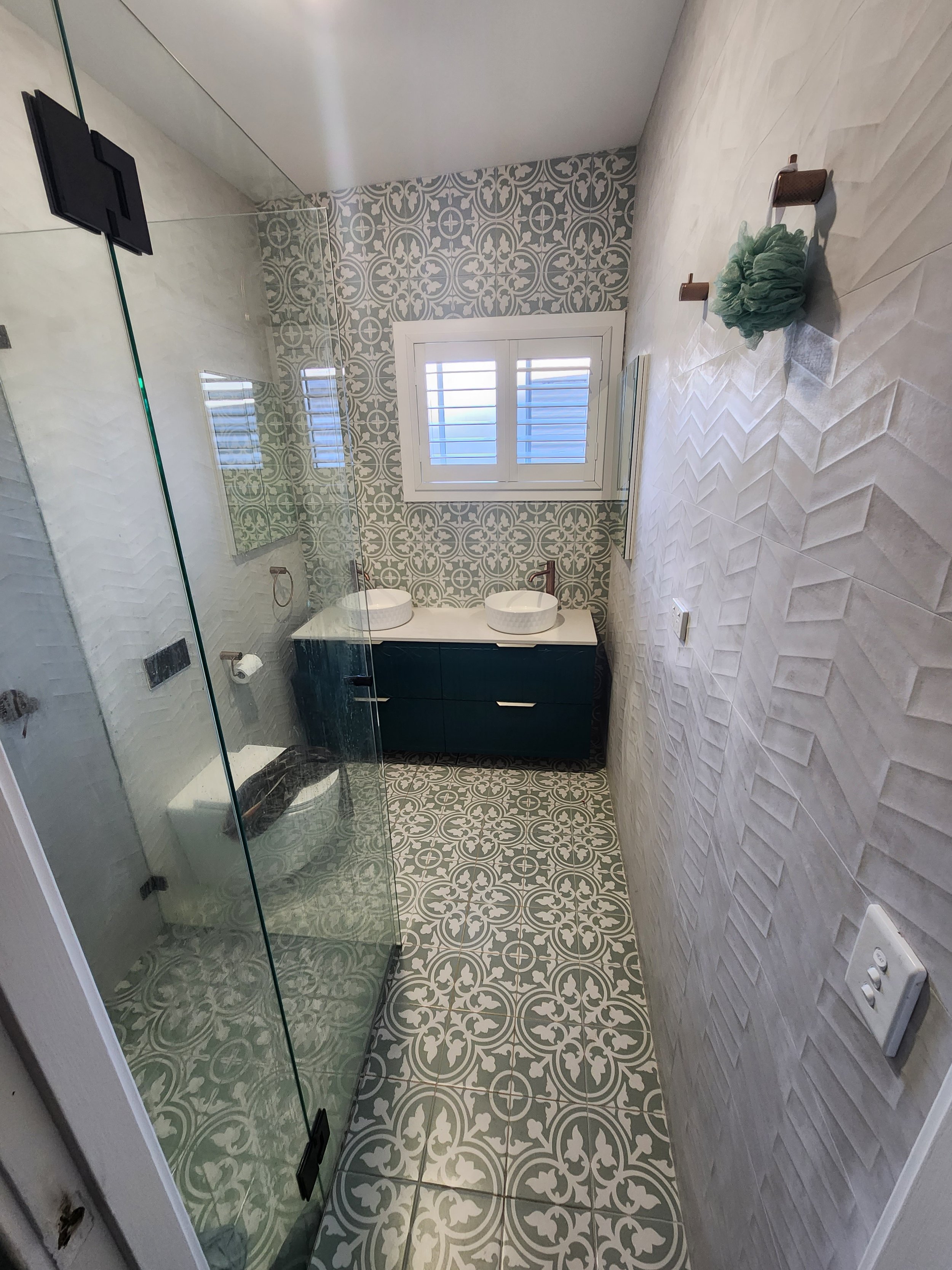 KILLARNEYVALE CUSTOM BATHROOM