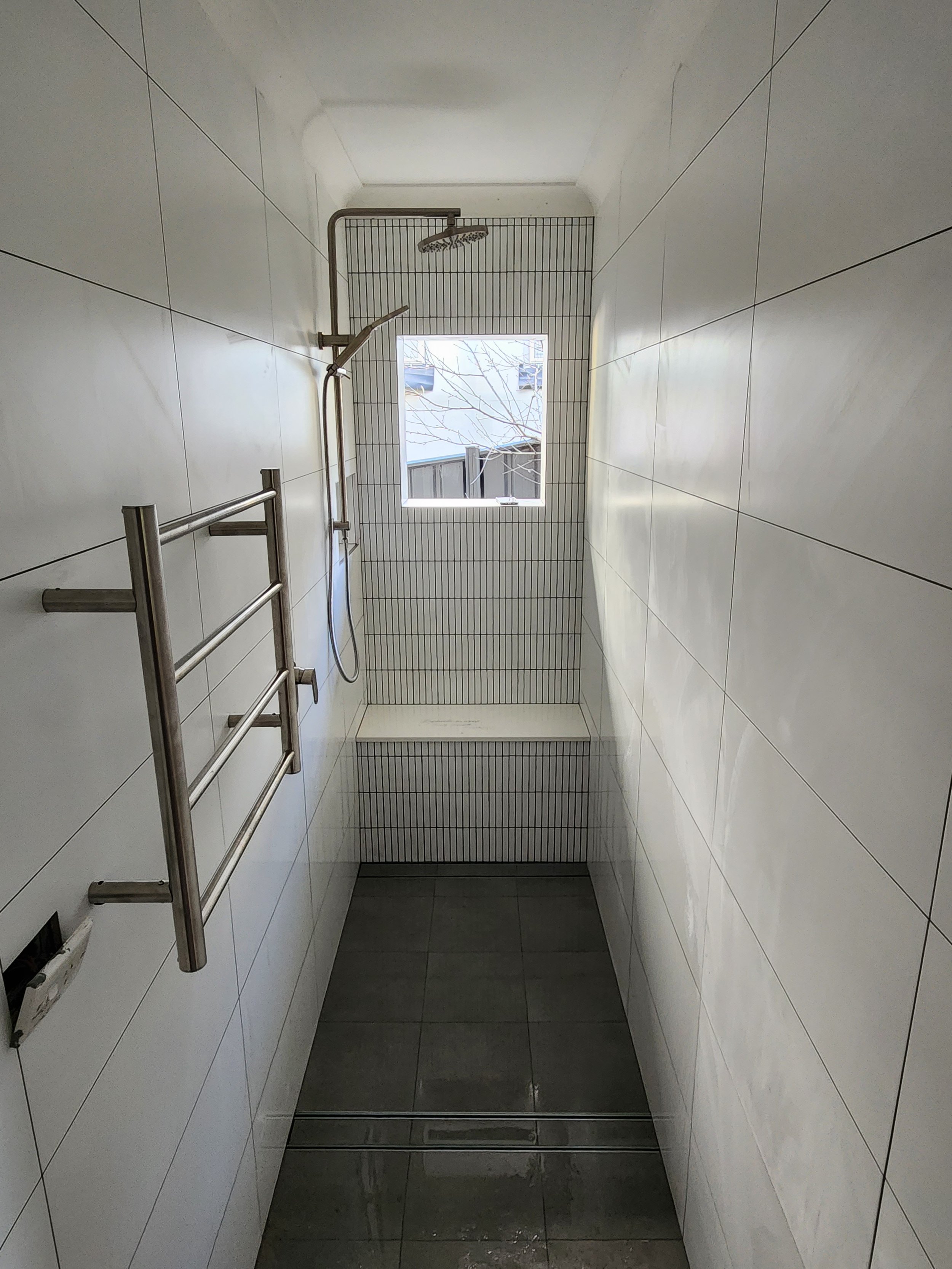 MACMASTERS CUSTOM SHOWER