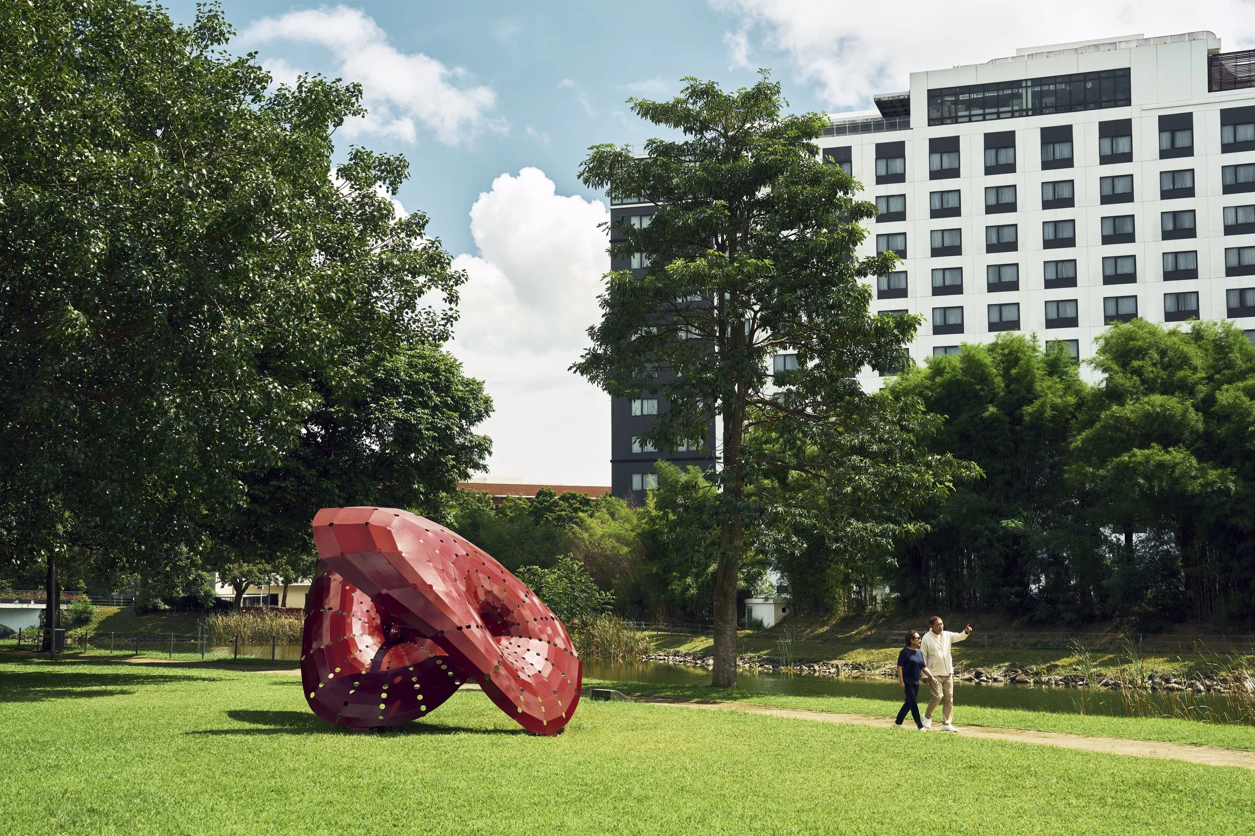 Low_Res_SEDA Nuvali_ESTATE_WALKING_3010.jpg