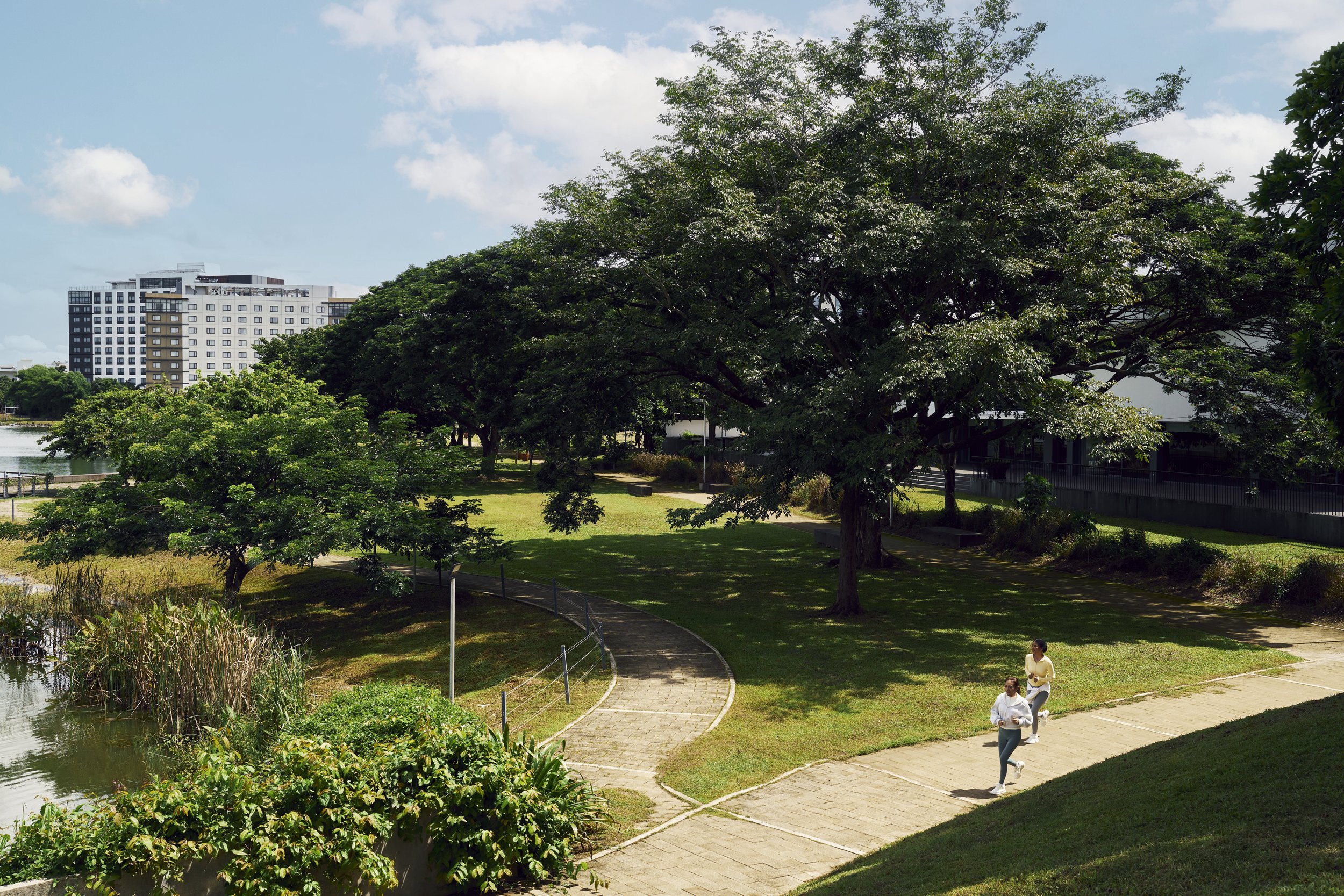 Low_Res_SEDA Nuvali_LAKESIDE_JOGGING_5233.jpg