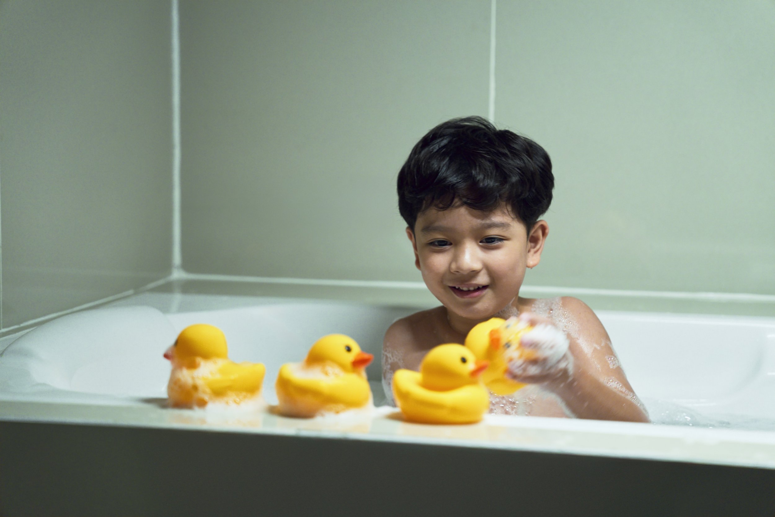 Low_Res_SEDA Nuvali_FAMILY_SUITE_BATHTUB_3958.jpg