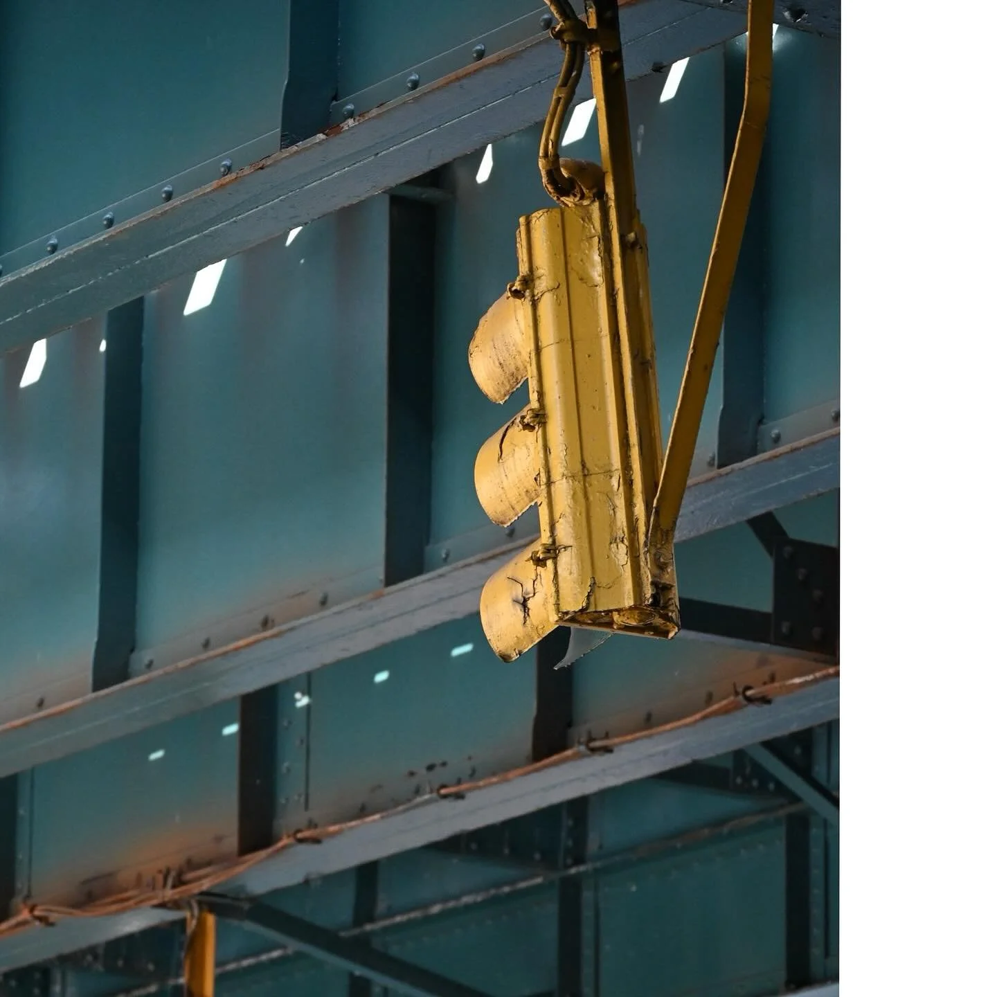 New York - 2023 

#nycphotography #newyorkstreet #nycdetails #urbanvibe #streetdetails #urbanphotograph #citydetails #streetvibes #nycminimal