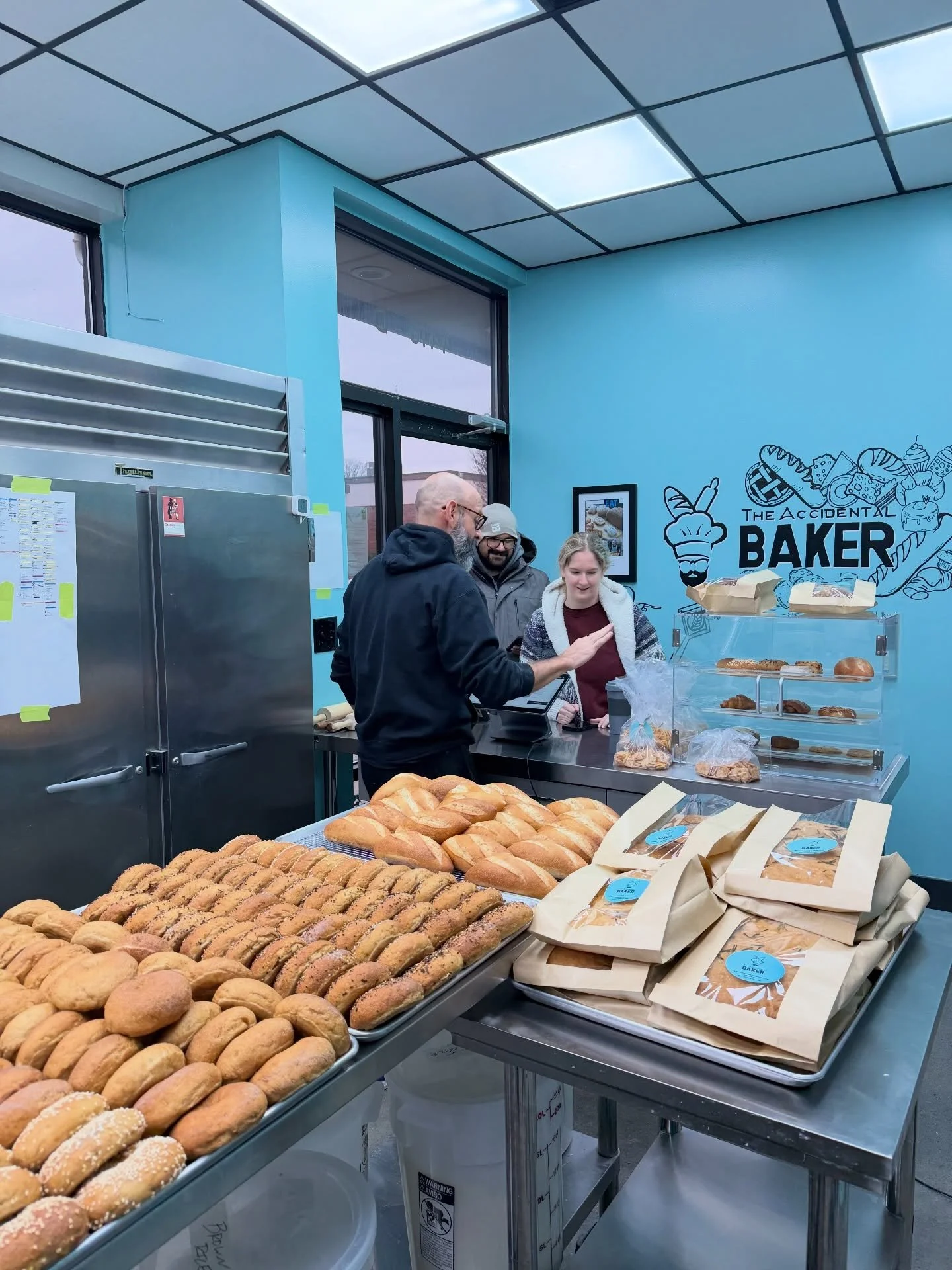 Weekend vibes + walk-ins = our kind of Saturday.
A huge thank you to everyone who braved the cold to stop by and support us these last couple of weeks!

We can&rsquo;t wait to see you Saturday morning. 🩵👨&zwj;🍳

#glutenfree #glutenfreefood #clt #c