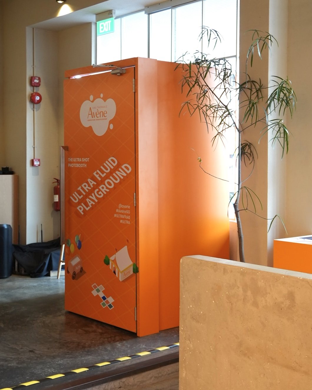 solace studios high angle booth rental