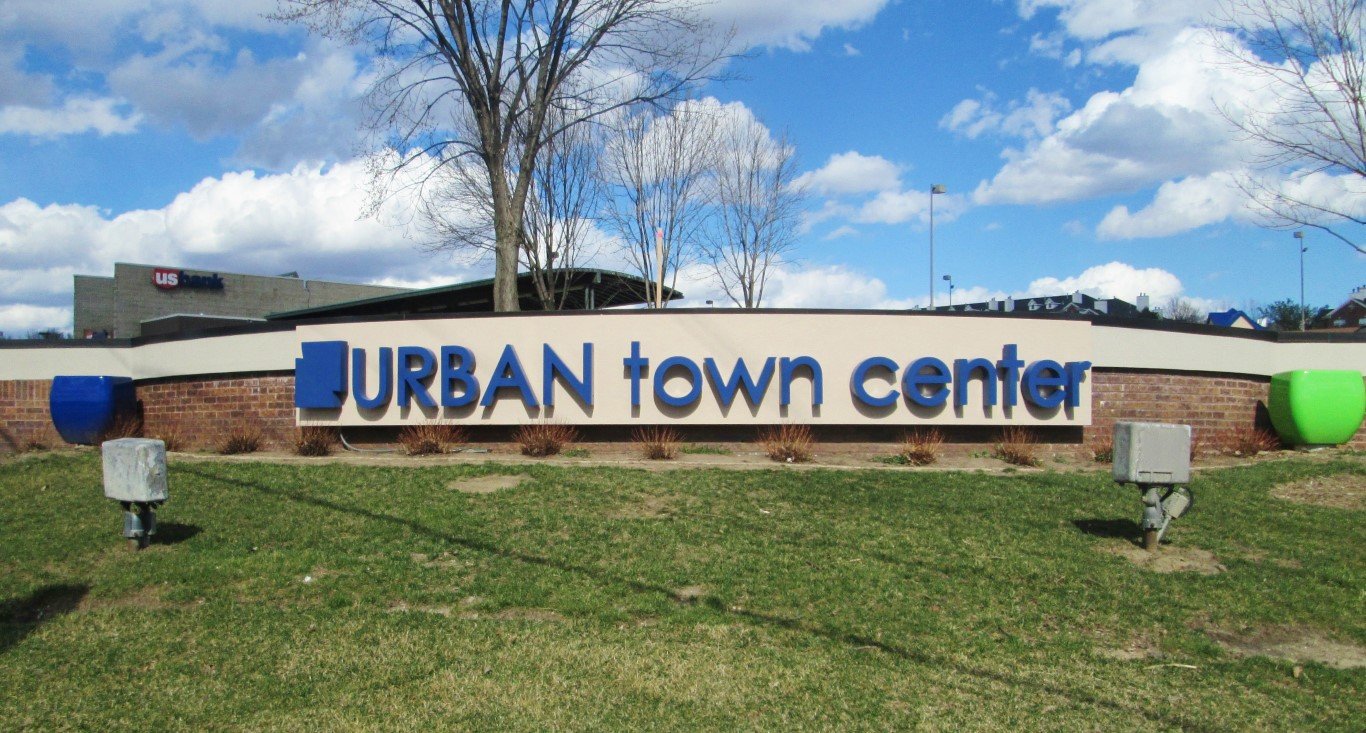 ReversechannelUrbanTown CenterUrbandale.jpeg