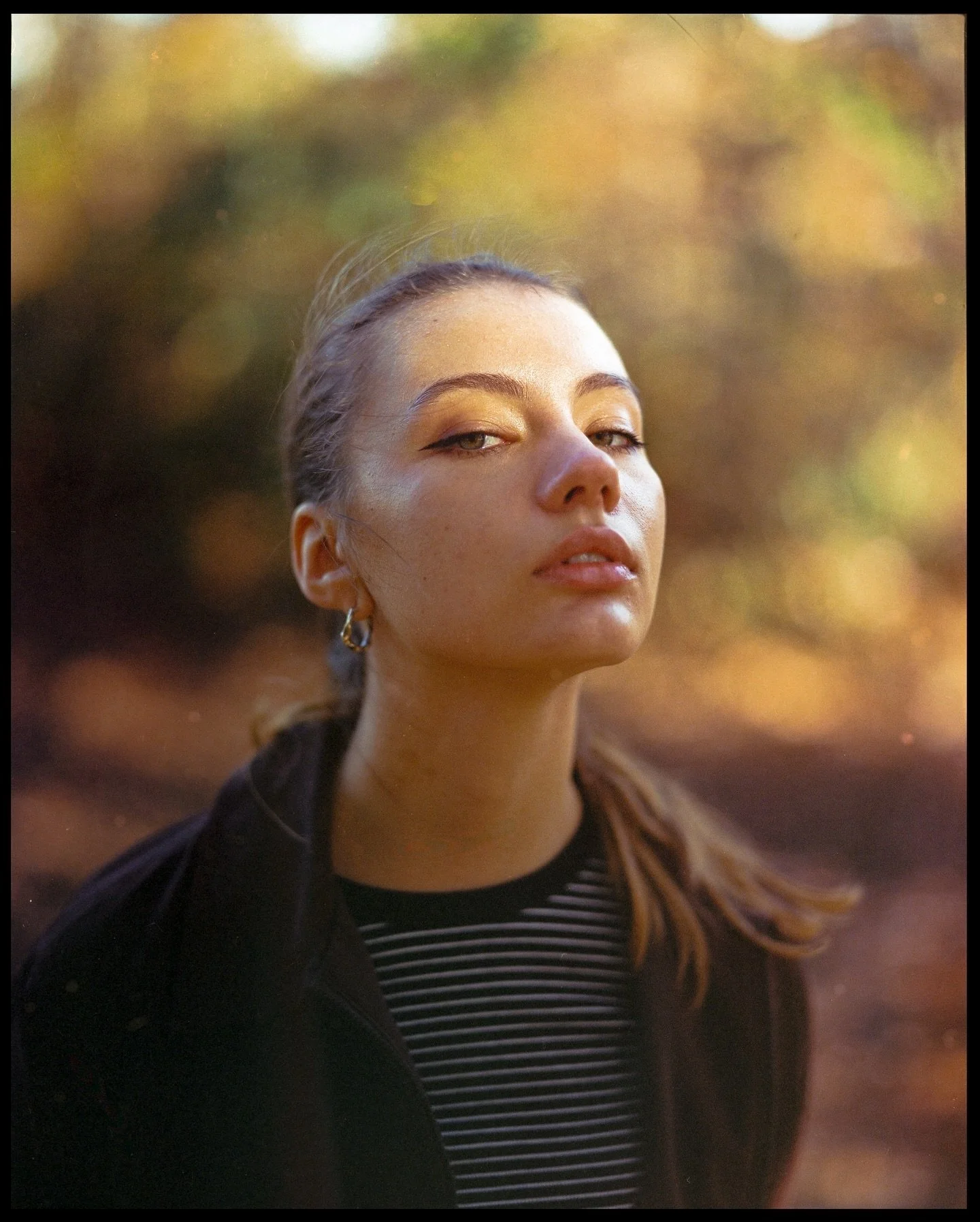 Shooting with my favorite camera and favorite film stock. Yes this is the first time I&rsquo;m using the camera. Yea it&rsquo;s my favorite.

Pentax 6x7 with Portra 160, 105mm 2.4 on a bright Fall day. ✨