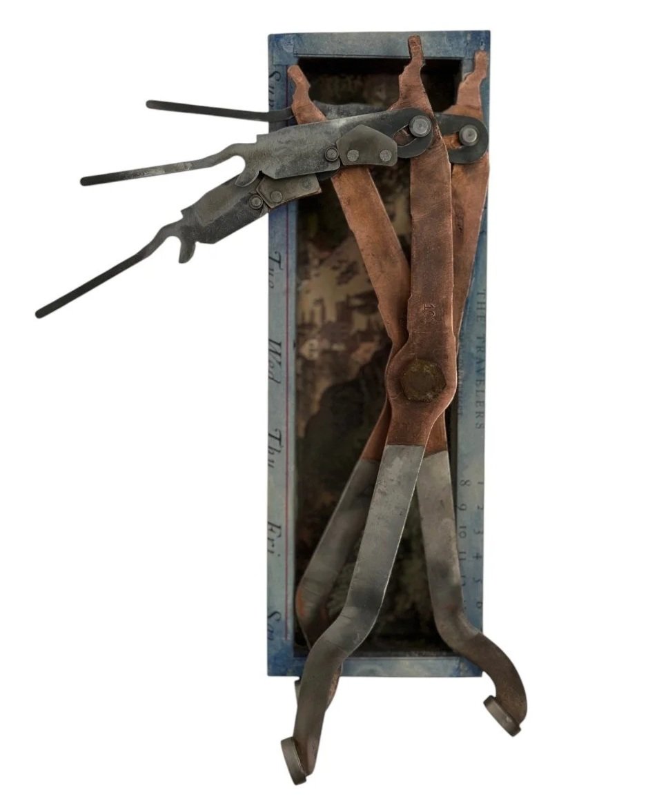 Exchange Rate 12"x11.5"x3"