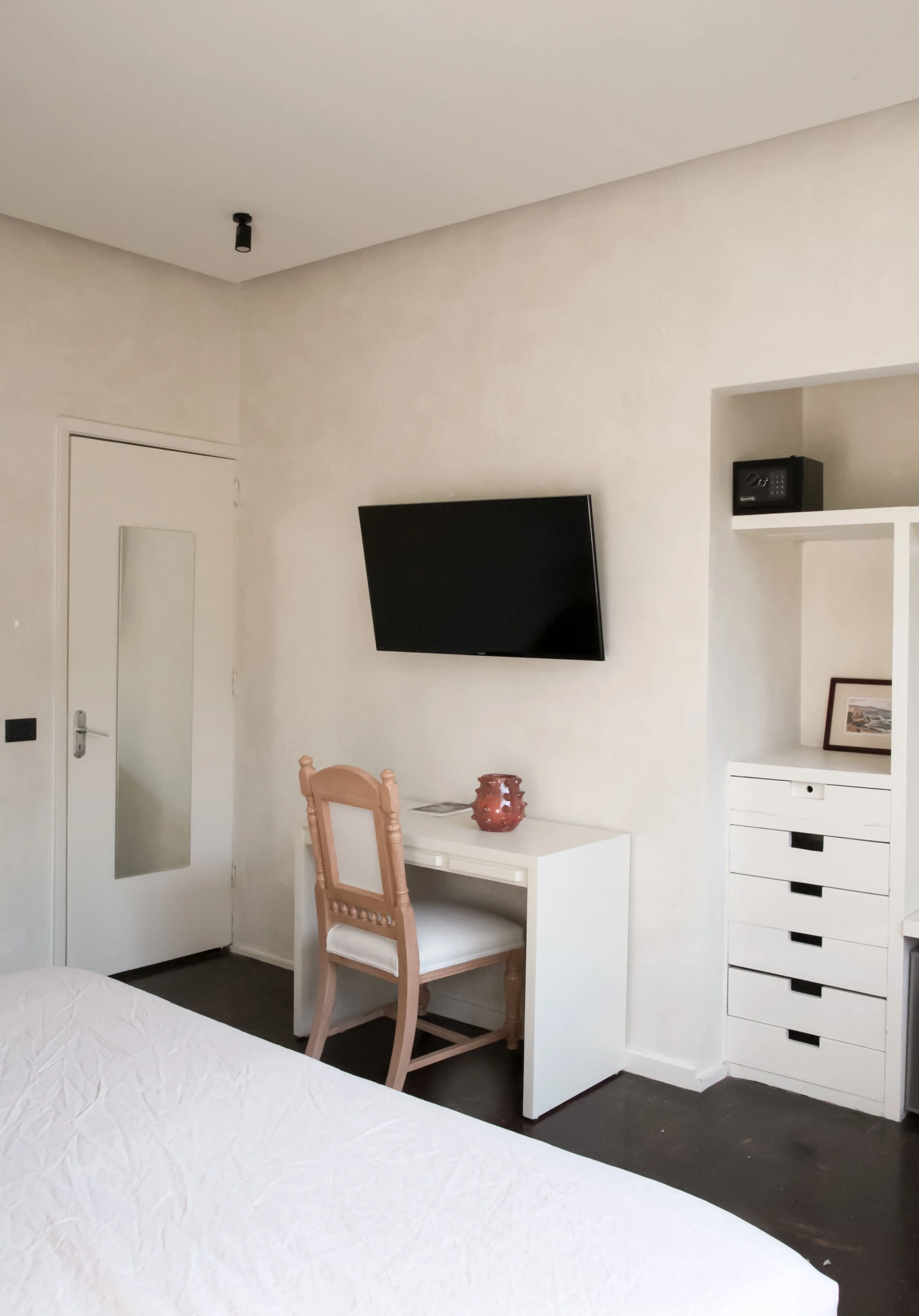 Room Jorge