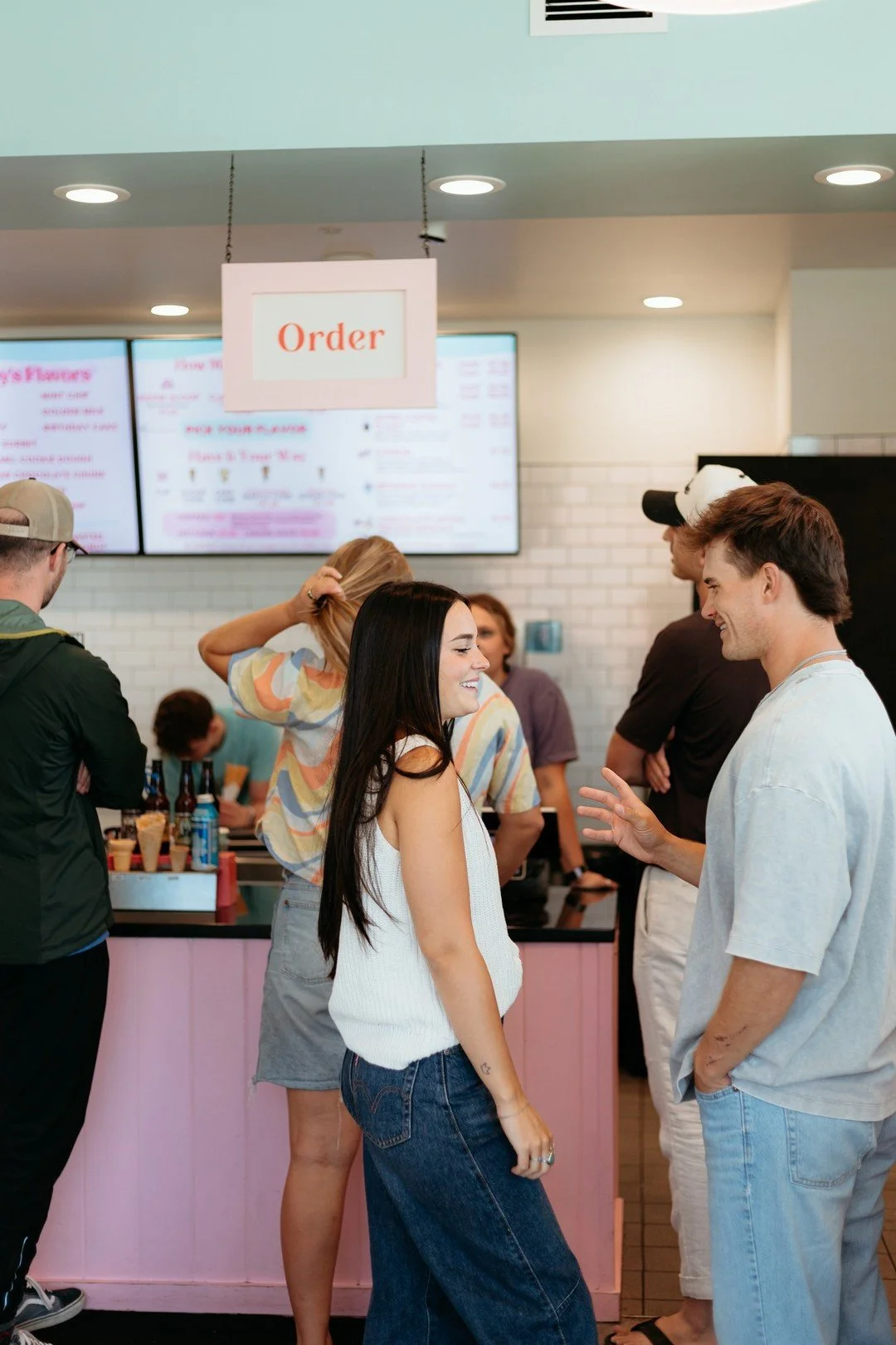 Spring Break doesn&rsquo;t have to mean a plane ticket.
Sometimes it&rsquo;s just stepping away for a scoop in the middle of your day.
Call it a mini vacation. We&rsquo;ll handle the sweet part. 🍦✨