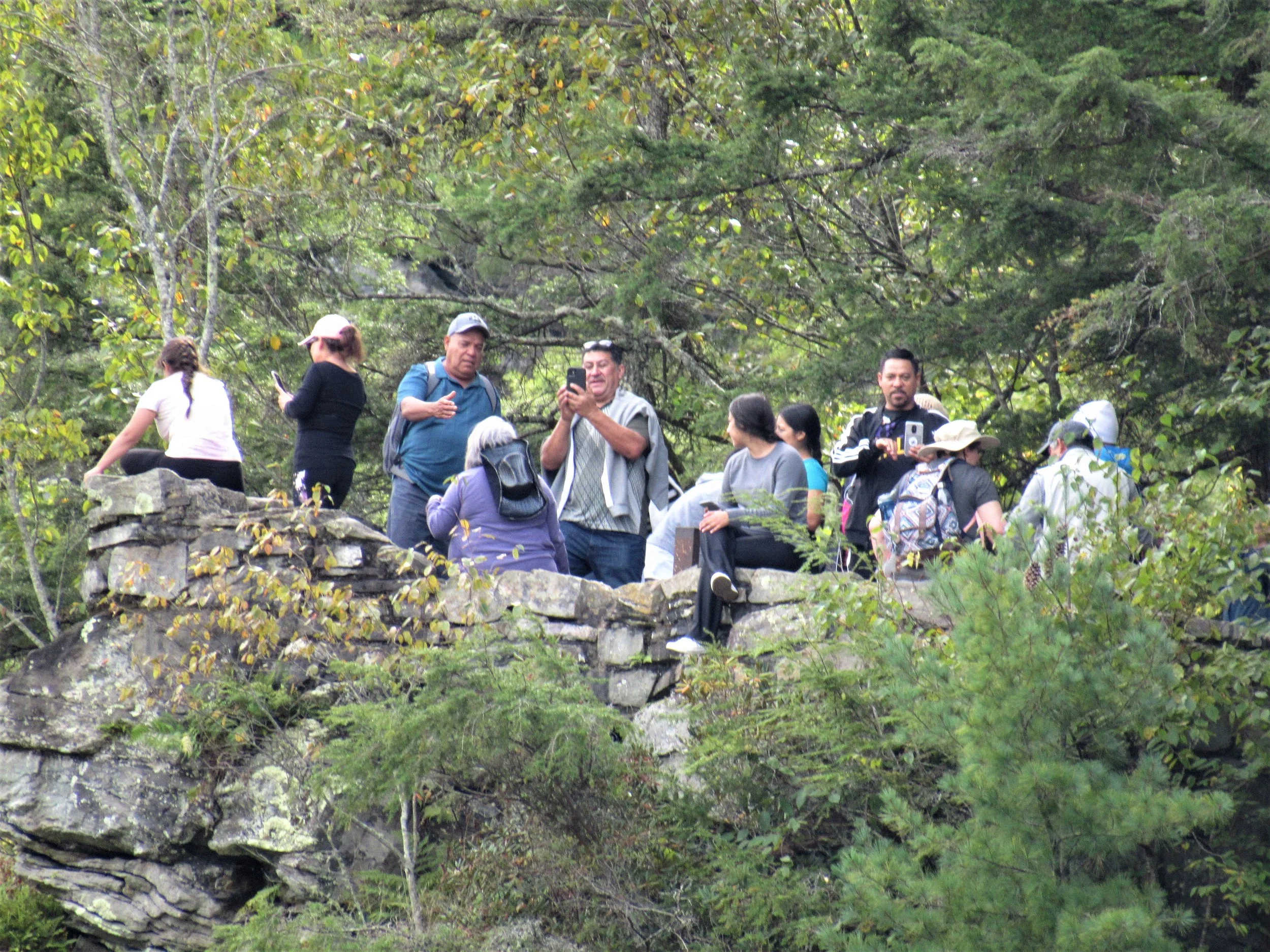 Chimney View Overlook with Tourists (photo by R.A. Crum)
