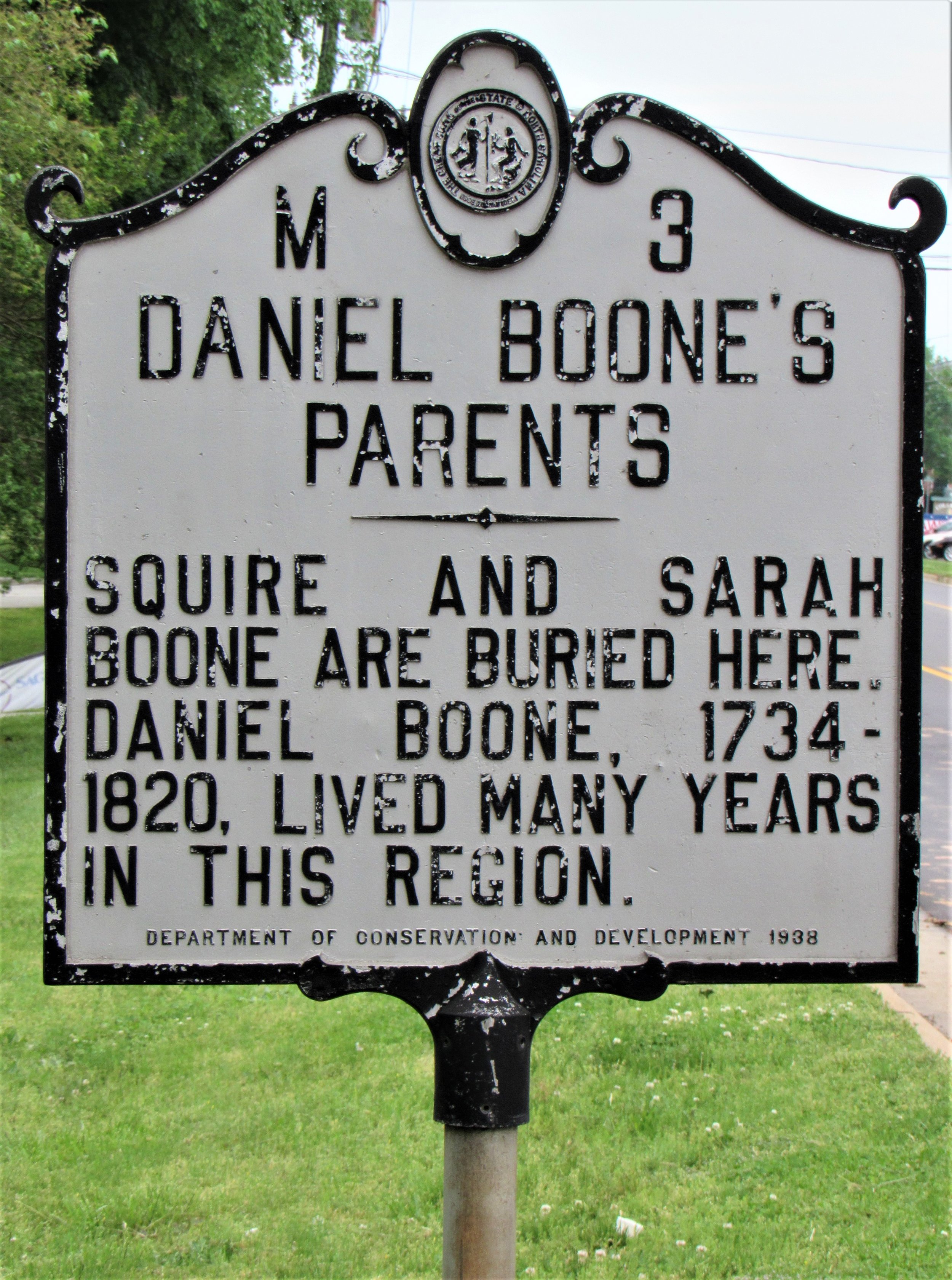1938 Highway Marker. Photo by R.A. Crum