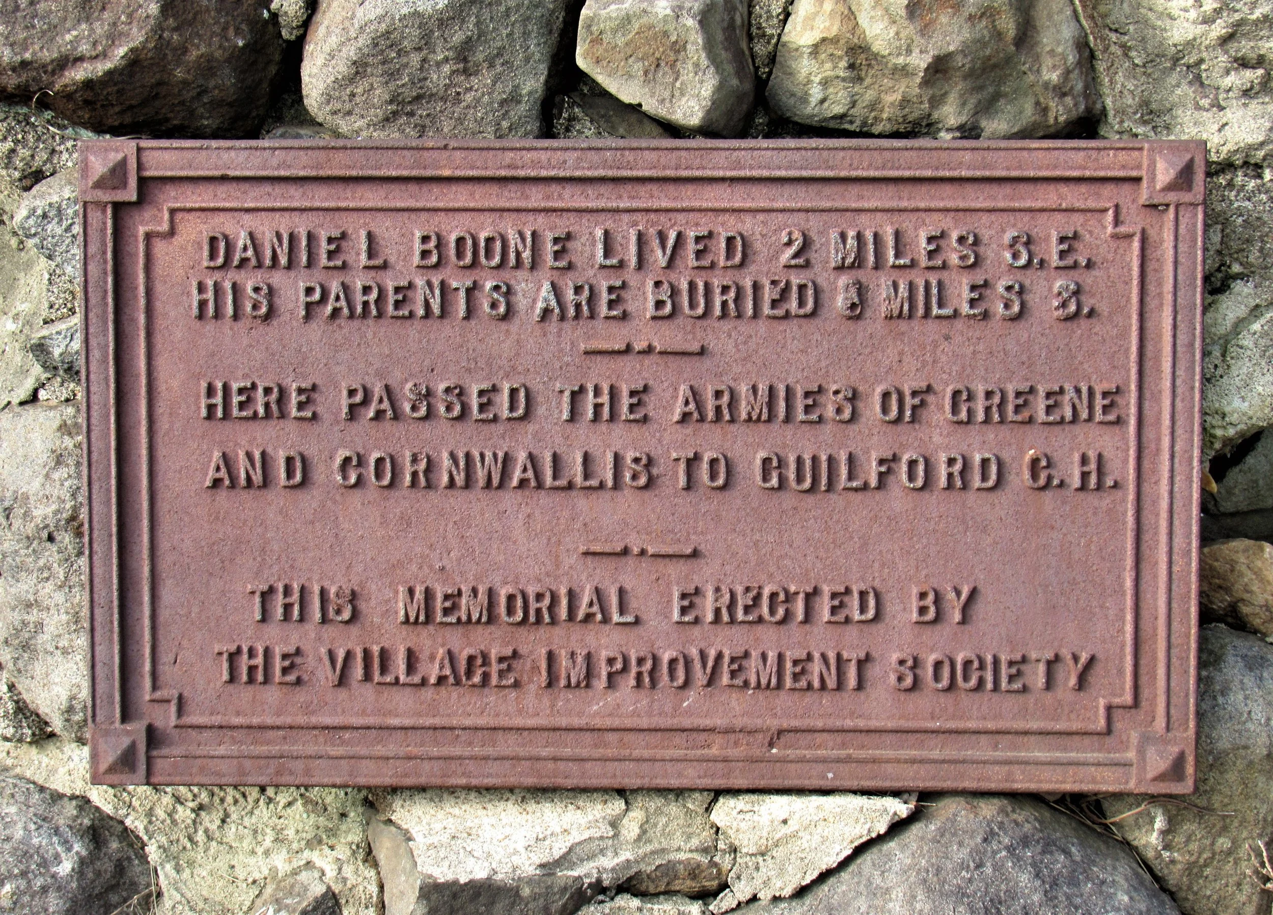 Marker in Farmington. Photo by R A Crum