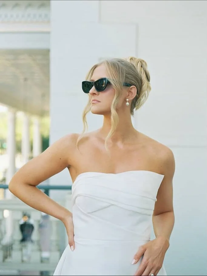 Amanda&rsquo;s glow game? Always on point 💍🥂 She&rsquo;s trusted us for several tans, and every time she radiates confidence and class. 

#GoldenGlow #ClientLove #BridalTans #Sunlesstanning #Bestspraytans #SaratogaSun