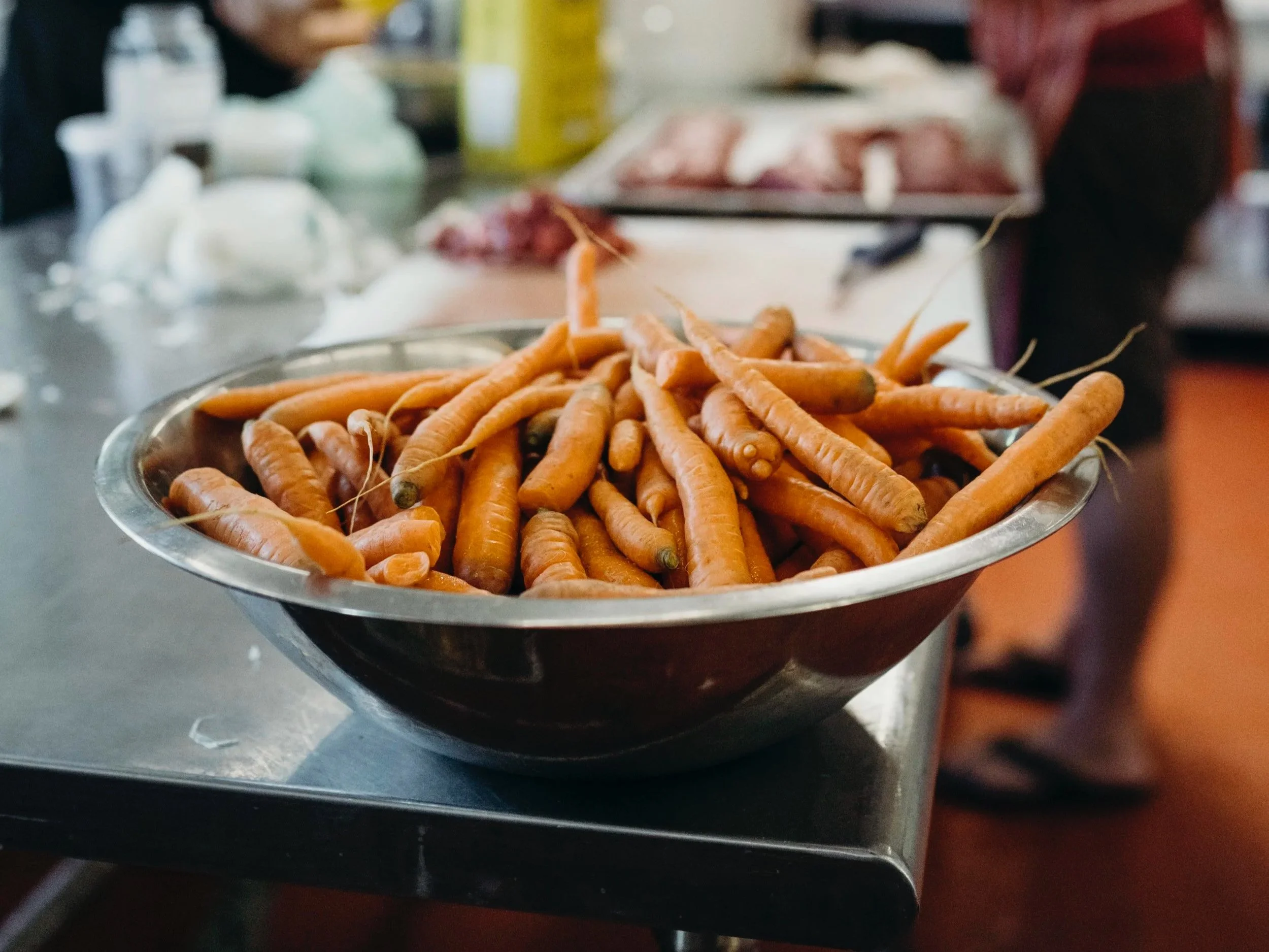 freshly harvested carrots