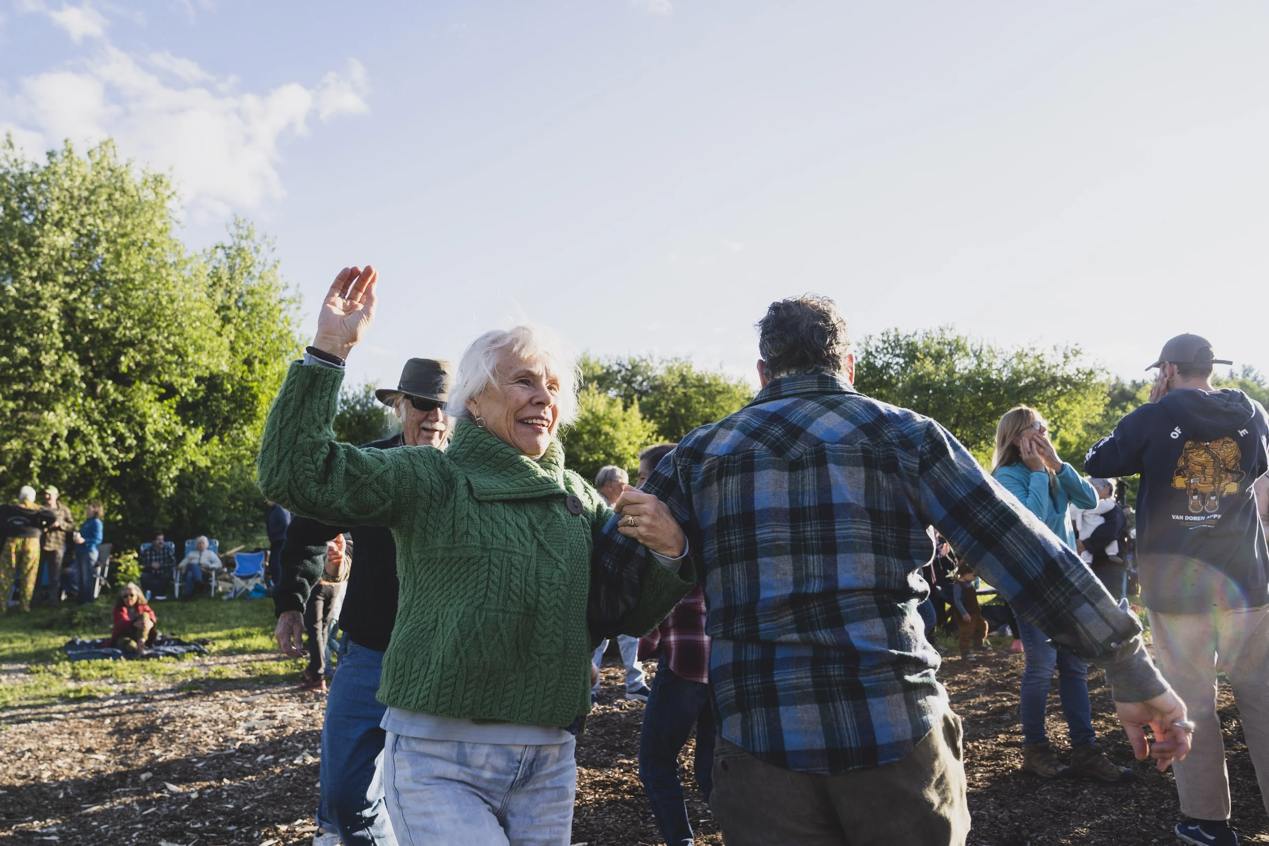 locals dancing at feast and field 