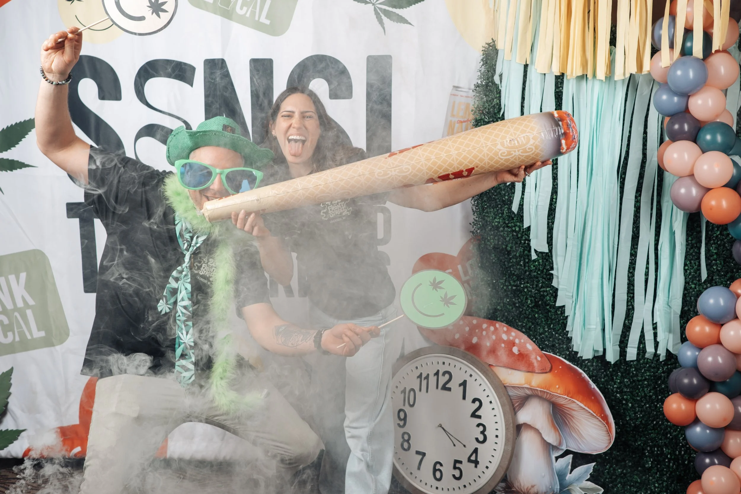 420FrontStreetPhotoBooth-2.jpg