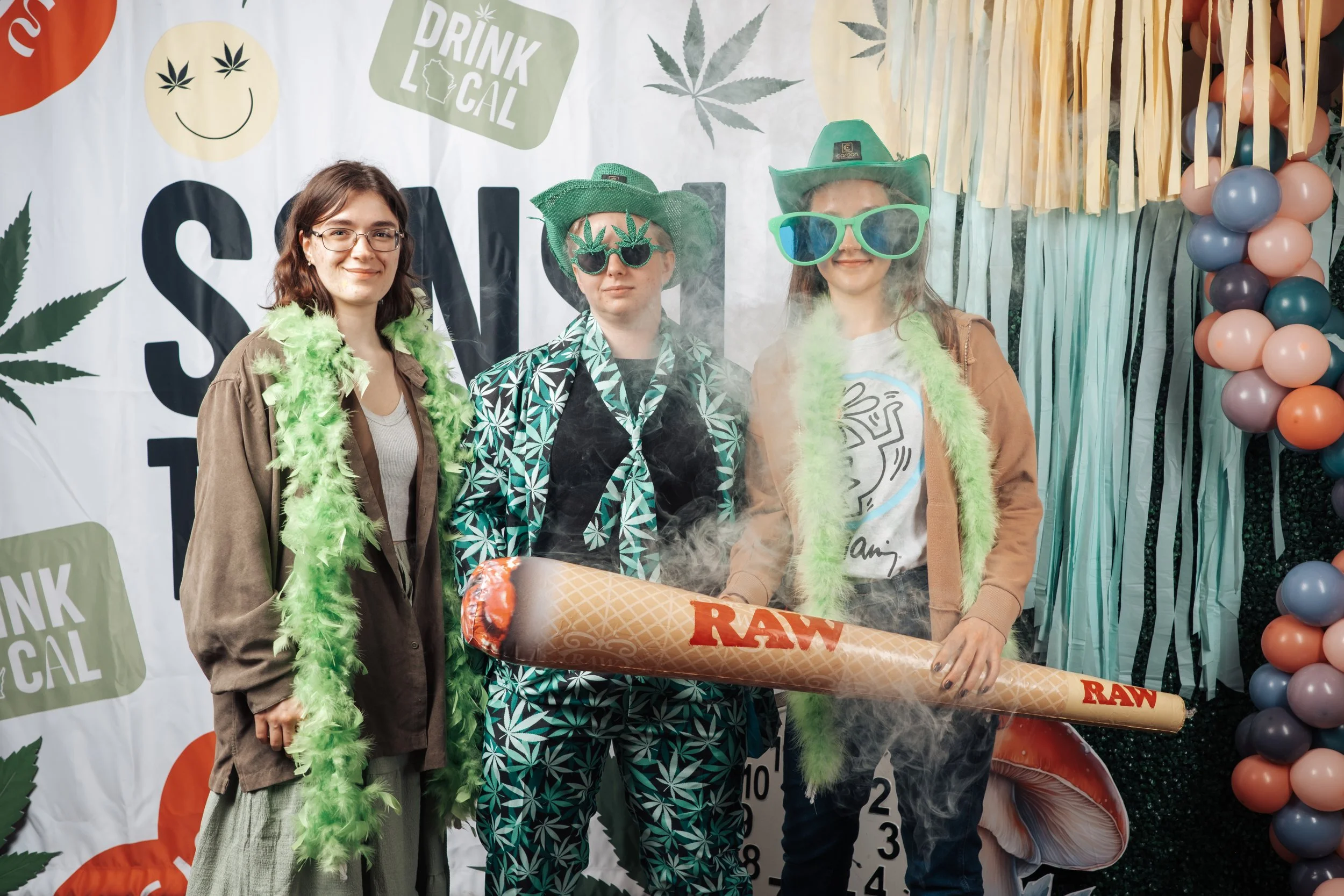 420FrontStreetPhotoBooth-12.jpg