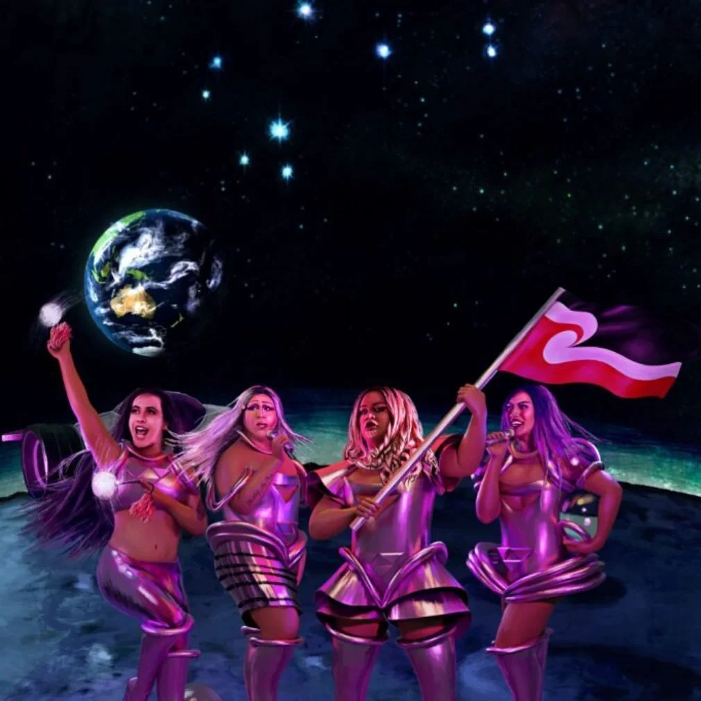 We are so very happy to be welcoming @jthanmorgan of the formidable @thetiwhas into our accomodation during their season of The Tiwhas: A Matariki Spectacular at Basement Theatre! 

We totally recommend heading along to this cabaret-style show, set t