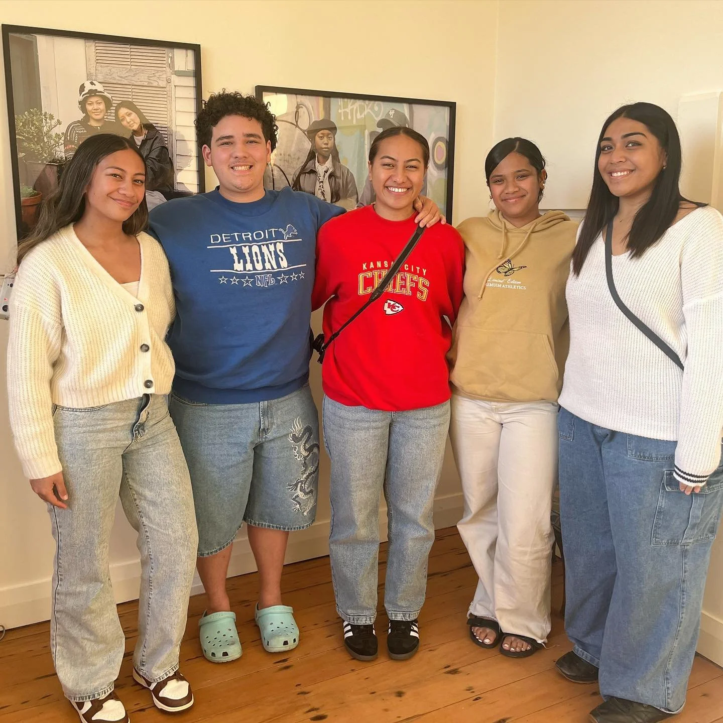 Flashback to these amazing rangatahi visiting Ūkaipō during the Afterours exhibition during Matariki. These beautiful souls are all budding photographers and came through to draw inspiration from the portraiture of @sylvialouismarie 

Such a lovely m
