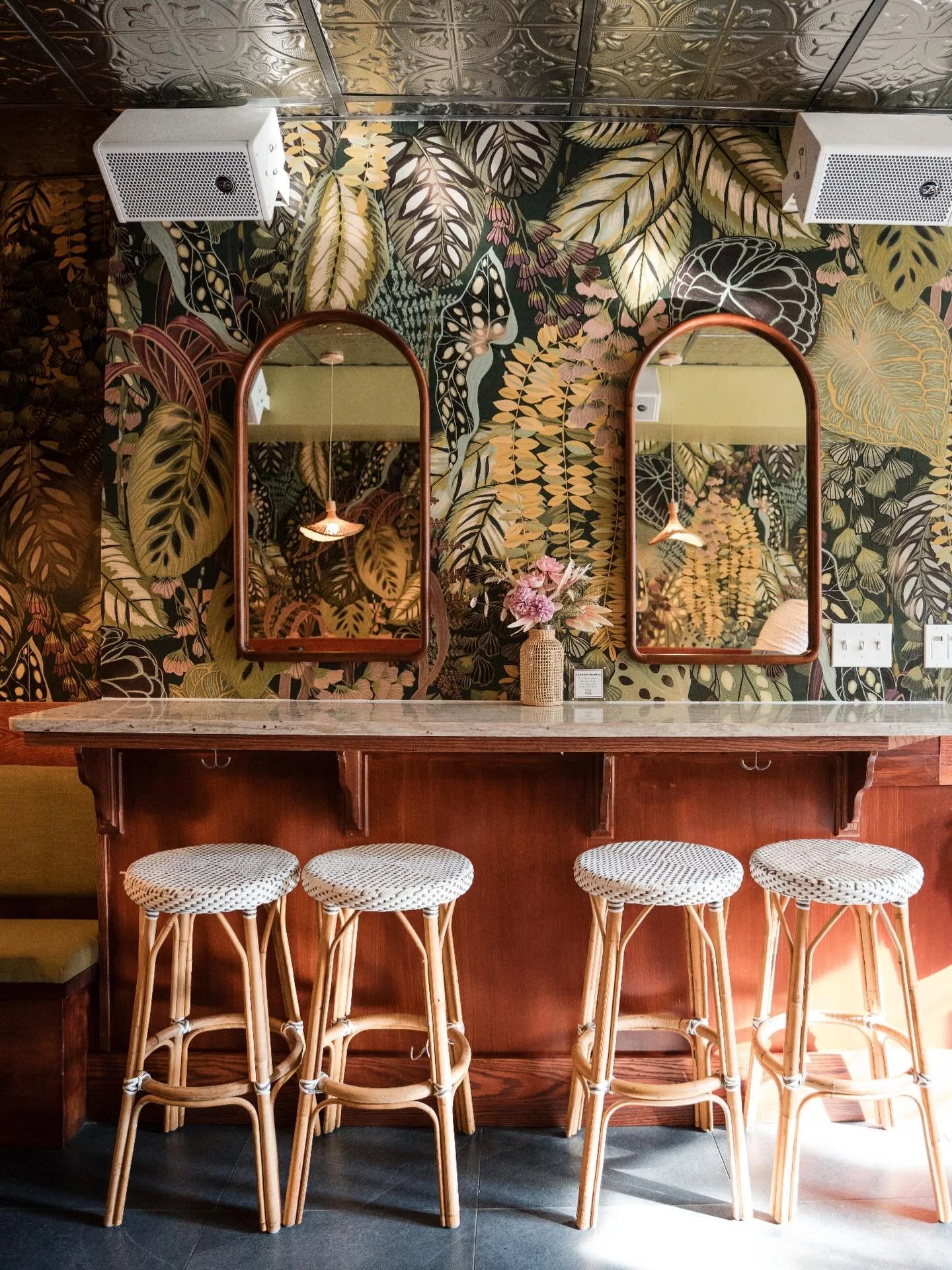 First stop tonight: a cocktail at Tiki on 18th because your weekend deserves a proper pour 🏝️🍹