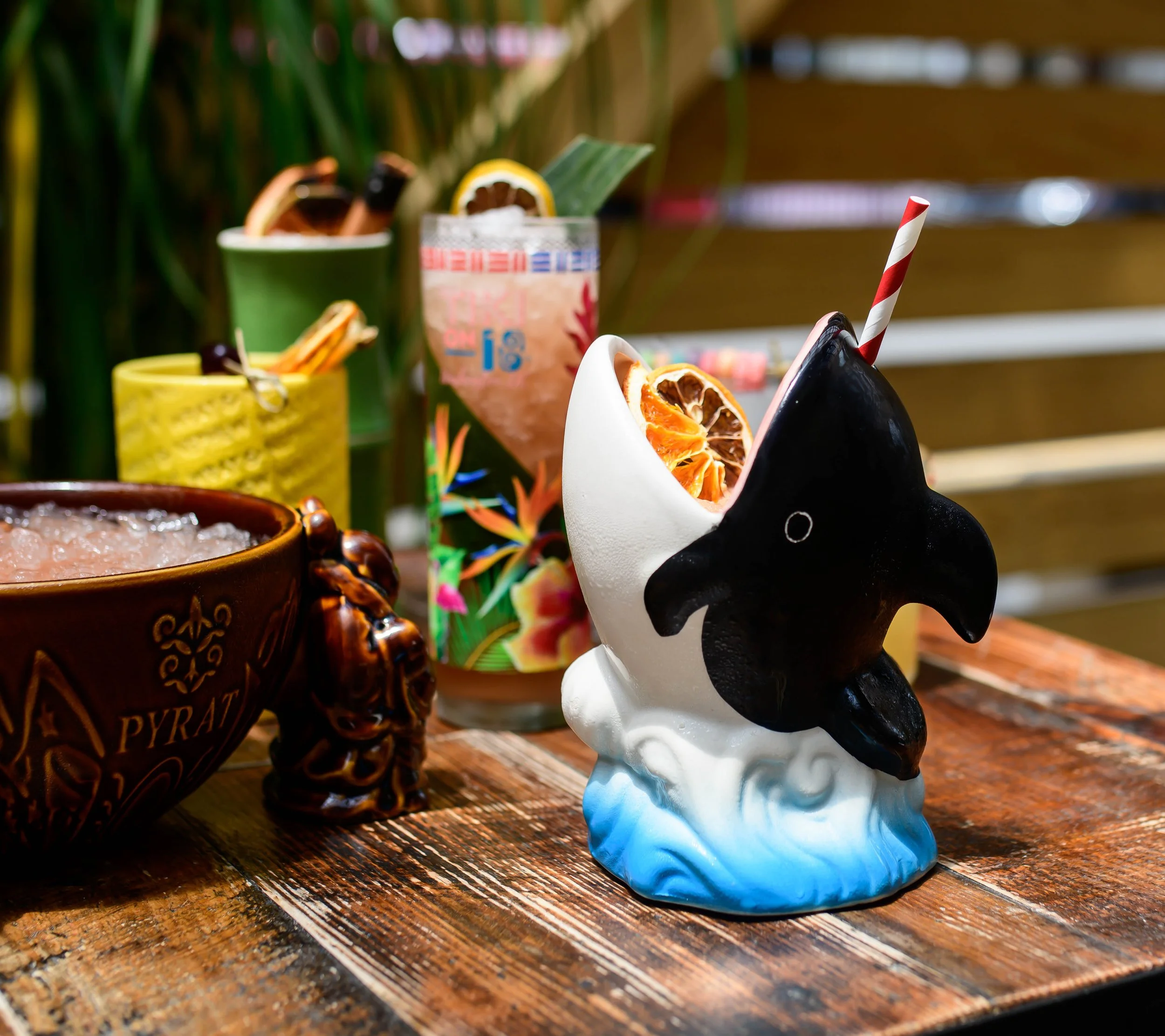cocktail bar tiki rum punch