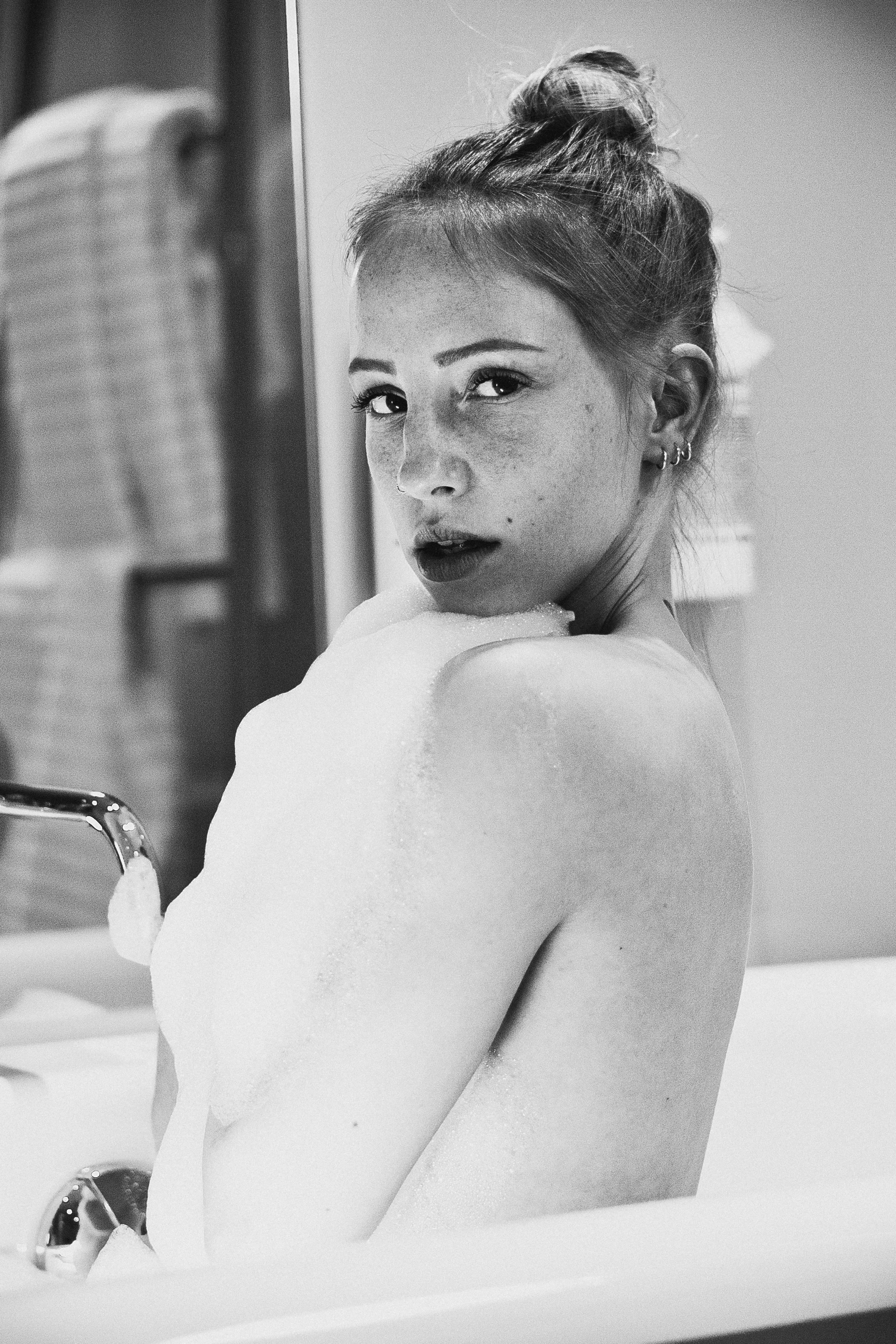 Sarah (13).jpg