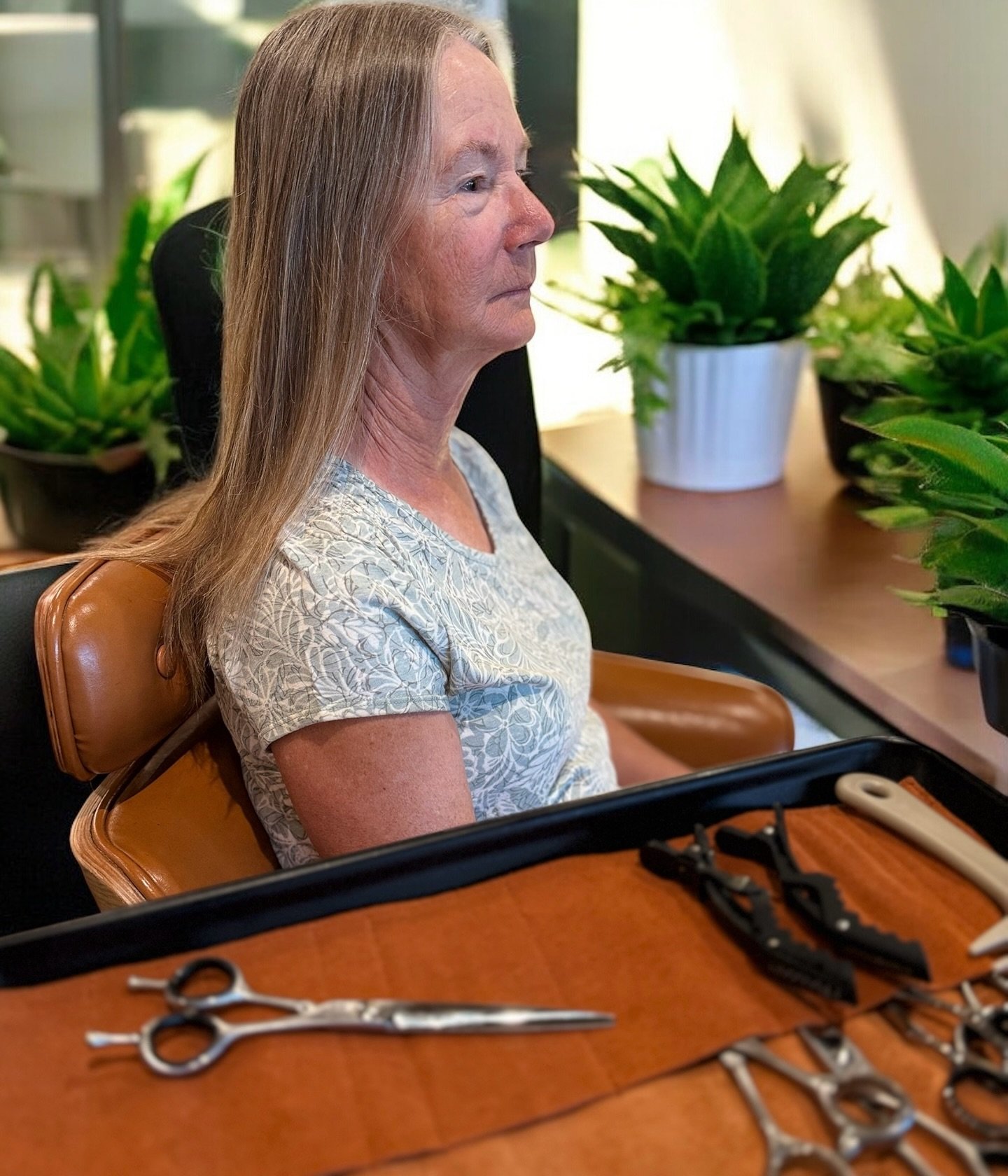 We did a thing! ✂️
Said goodbye to the long locks and hello to the cutest summer pixie ☀️🔥
Fresh, fierce, and totally freeing&mdash;just in time for the heat wave. Who&rsquo;s next?

#StyleLabbSantaFe #SantaFe #NewMexico #Haircuts #ShortHairDontCare