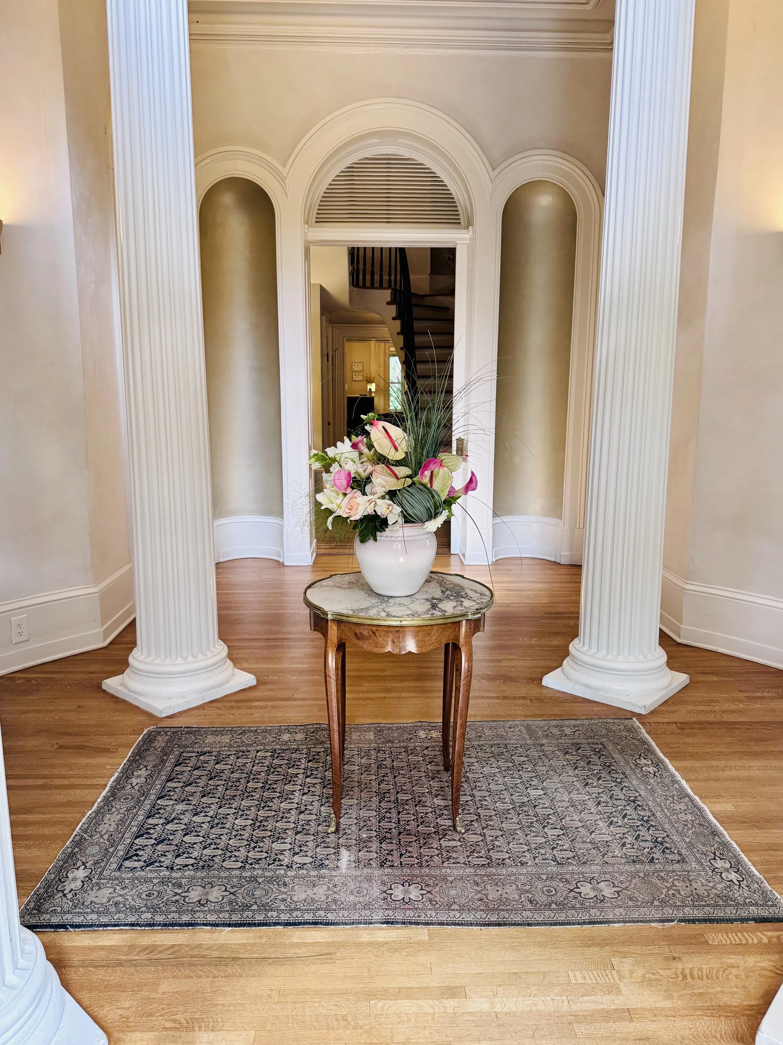 Seasonal flowers designed to enhance a boutique hotel guest experience located in Raleigh, North Carolina.