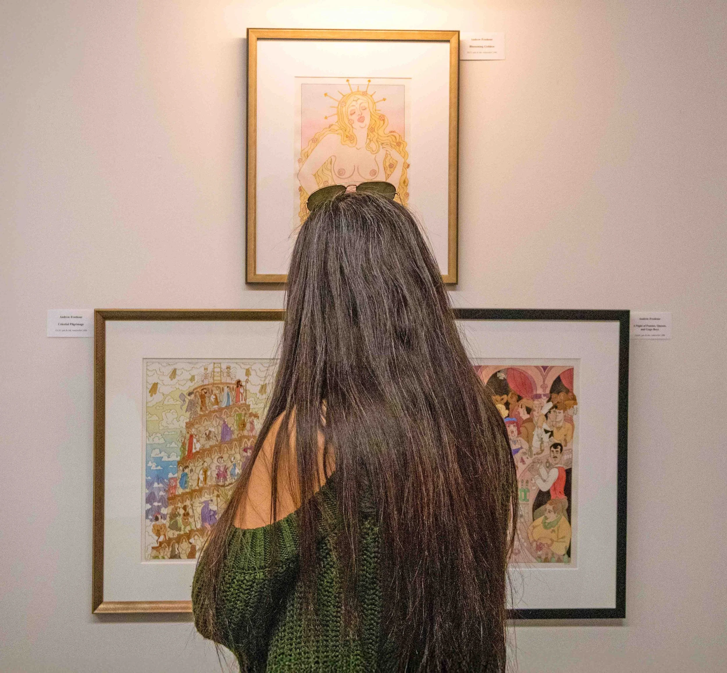 Glimspe Gallery.jpg