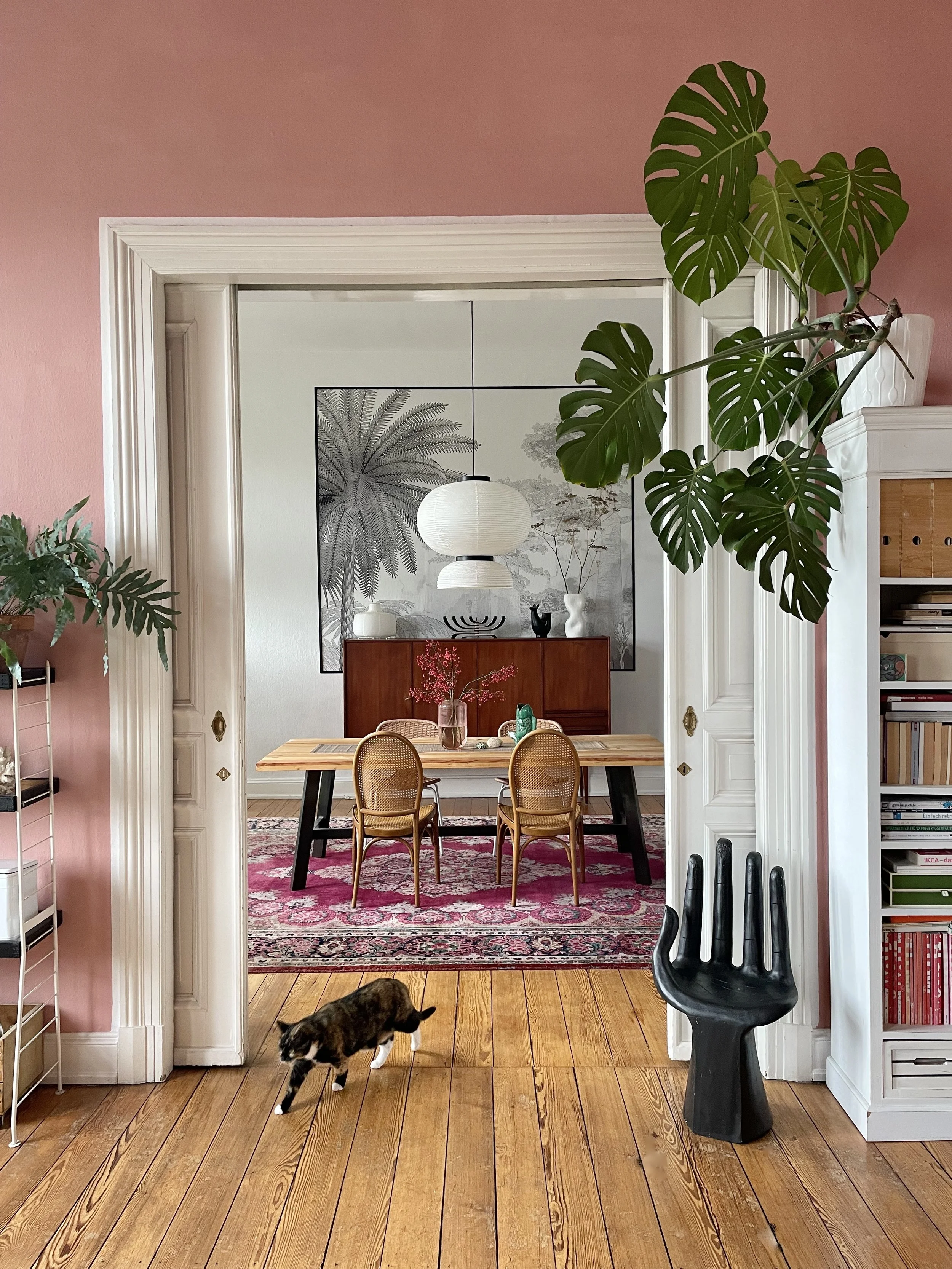 Esszimmer mit antikem Persischen Teppich.jpeg