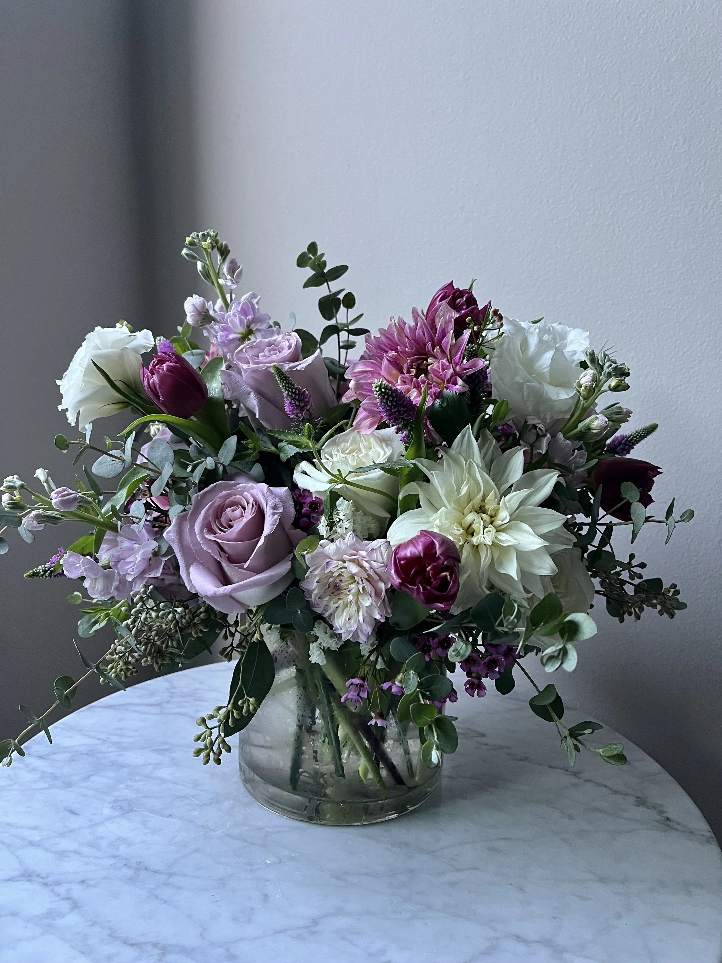 purplerosesdaliahtulips .jpg