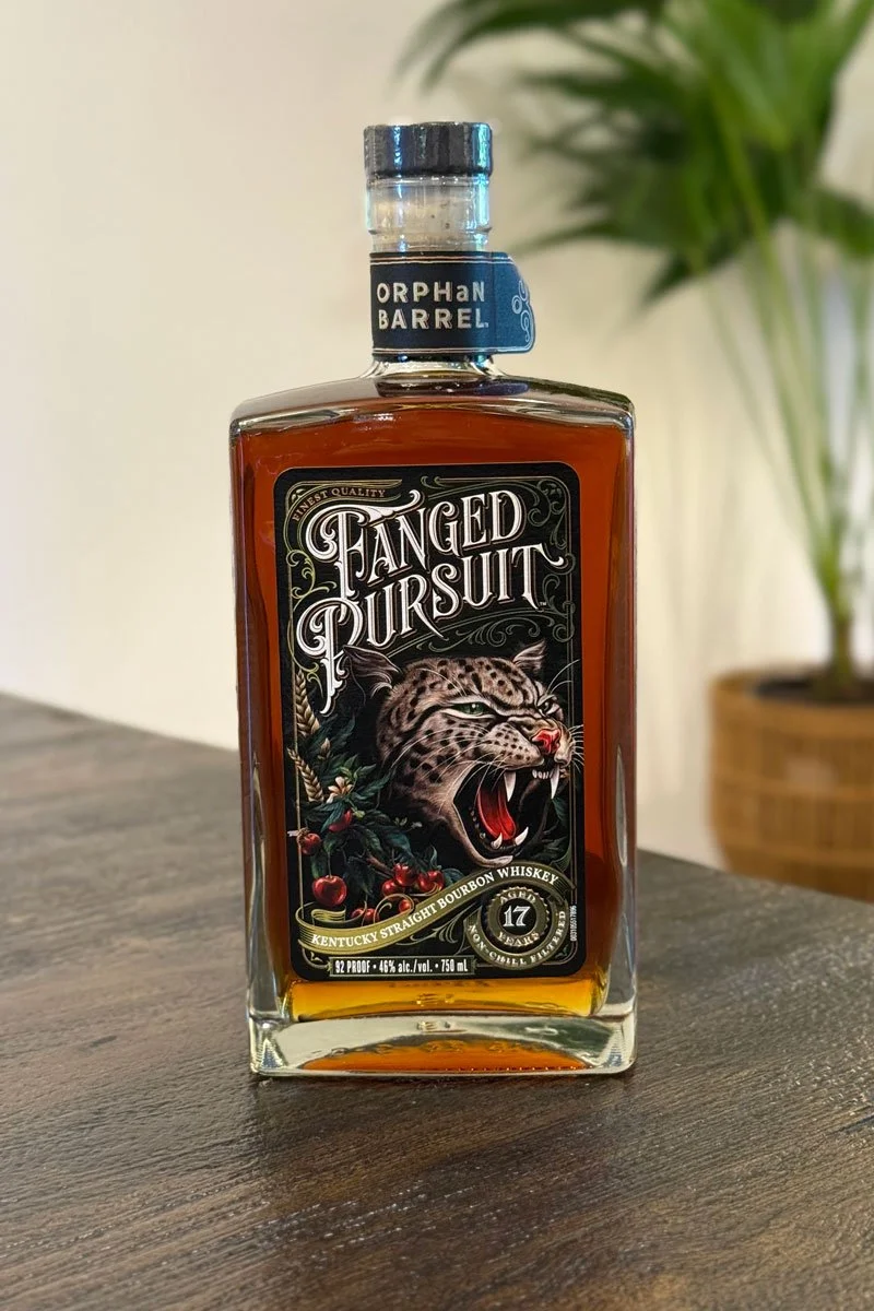 Orphan Barrel Fanged Pursuit 17年バーボンウイスキ Orphan Barrel Fanged Pursuit Straight Bourbon Whiskey Aged