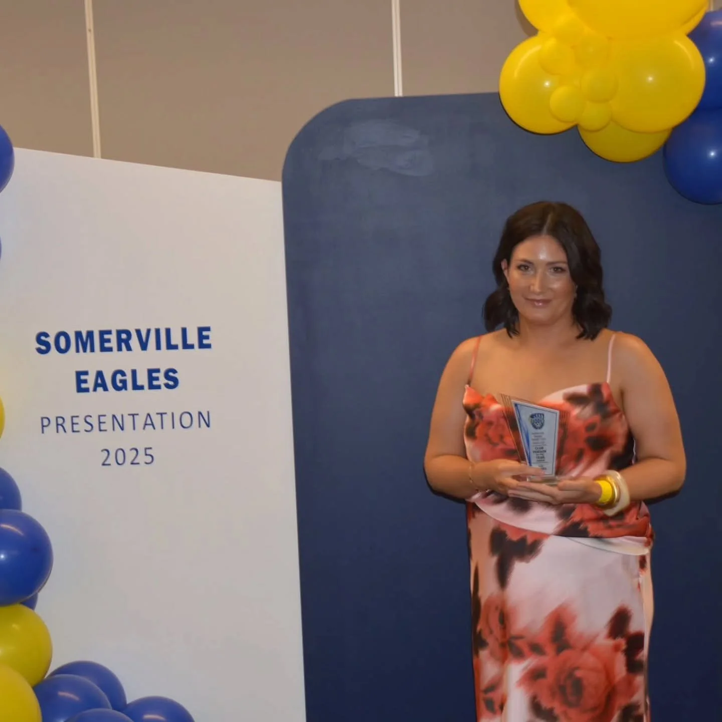 The Junior Club Person of the Year Award went to @lizlarns. 

Thank you to @natalia_eventstyling for the brilliant balloon garland!

#sesc 🦅