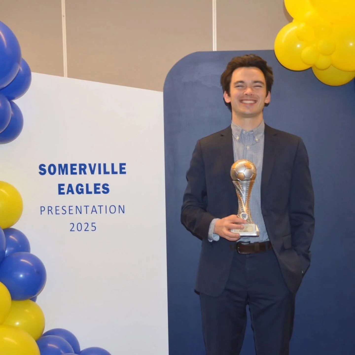 Your Somerville Eagles Senior Mens Award Winners:

Players Player - Nick Simmojs
Best and Fairest -  Joe Simmons
Coaches Award - Corey Riddle

Thank you to @natalia_eventstyling for the brilliant balloon garland!

#sesc 🦅